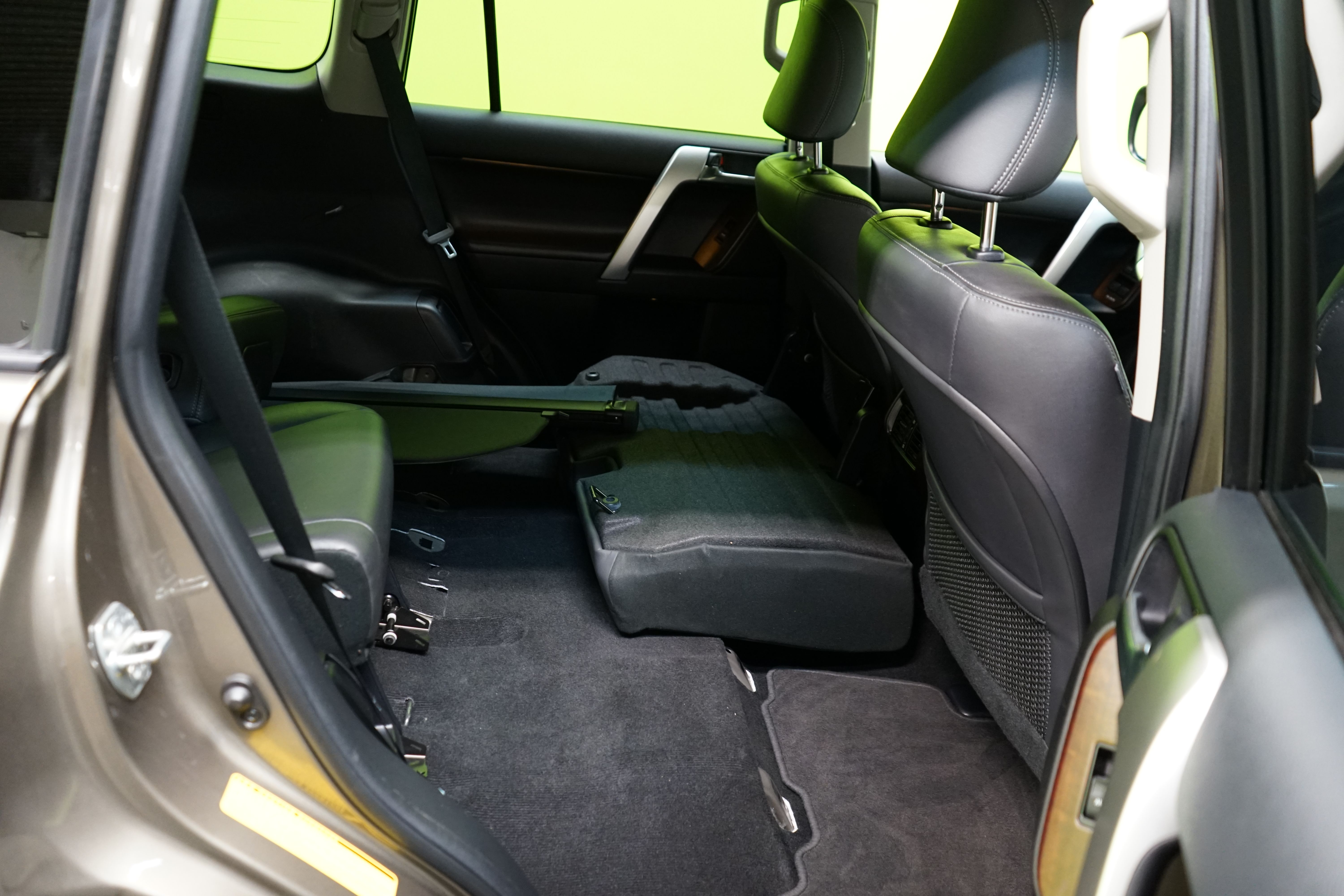 Toyota Land Cruiser 2014