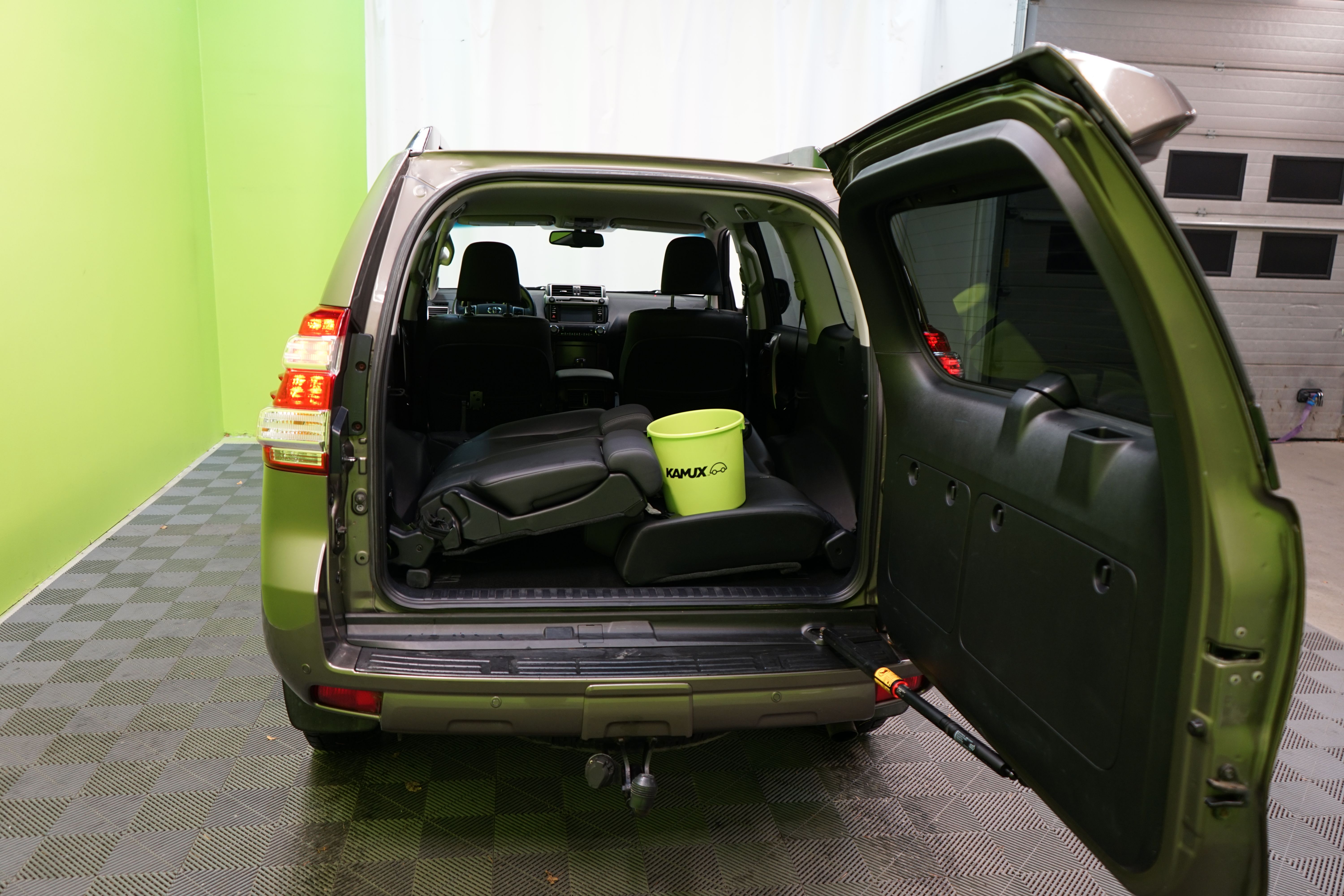 Toyota Land Cruiser 2014