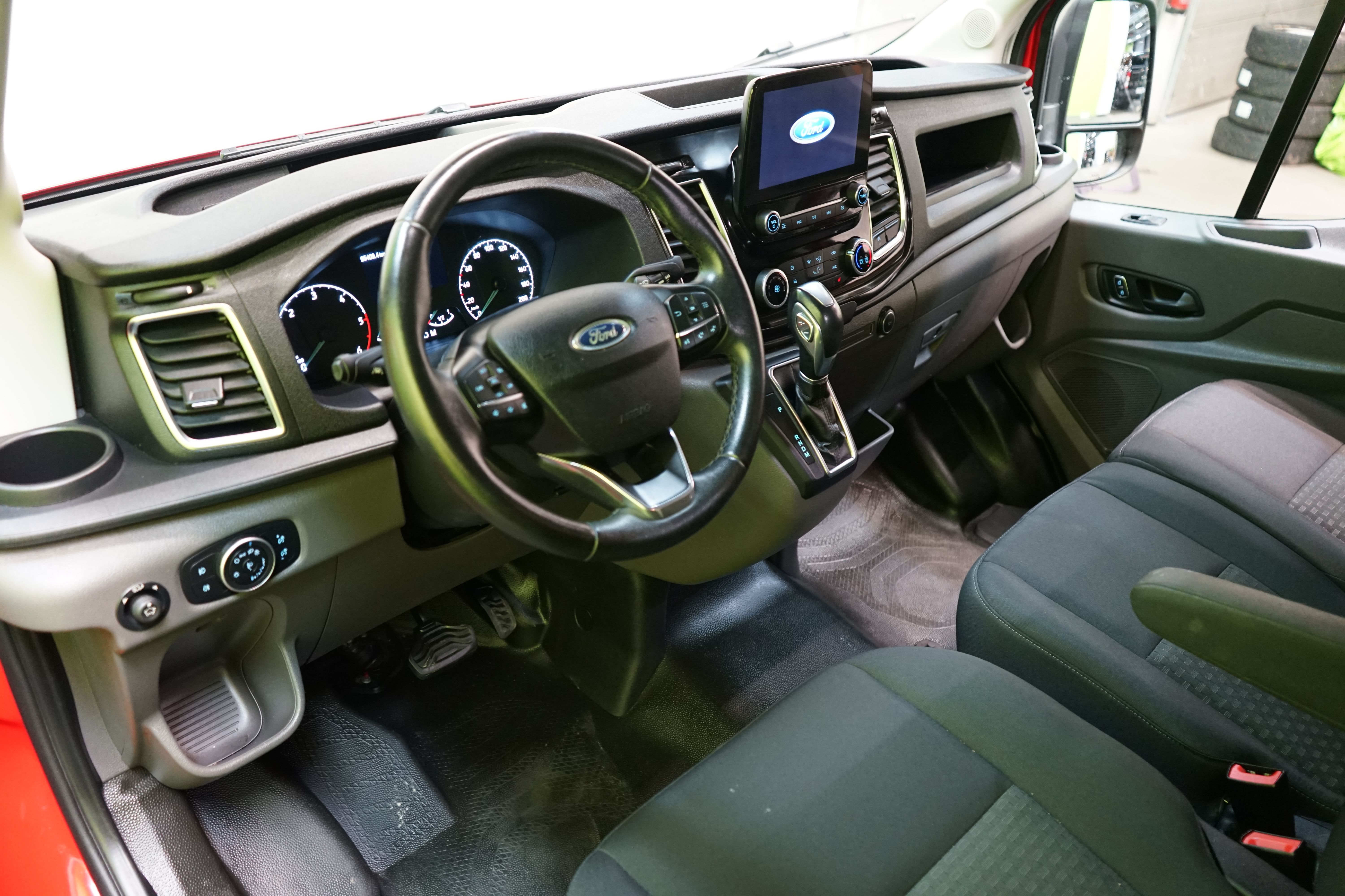 Ford Transit 2021
