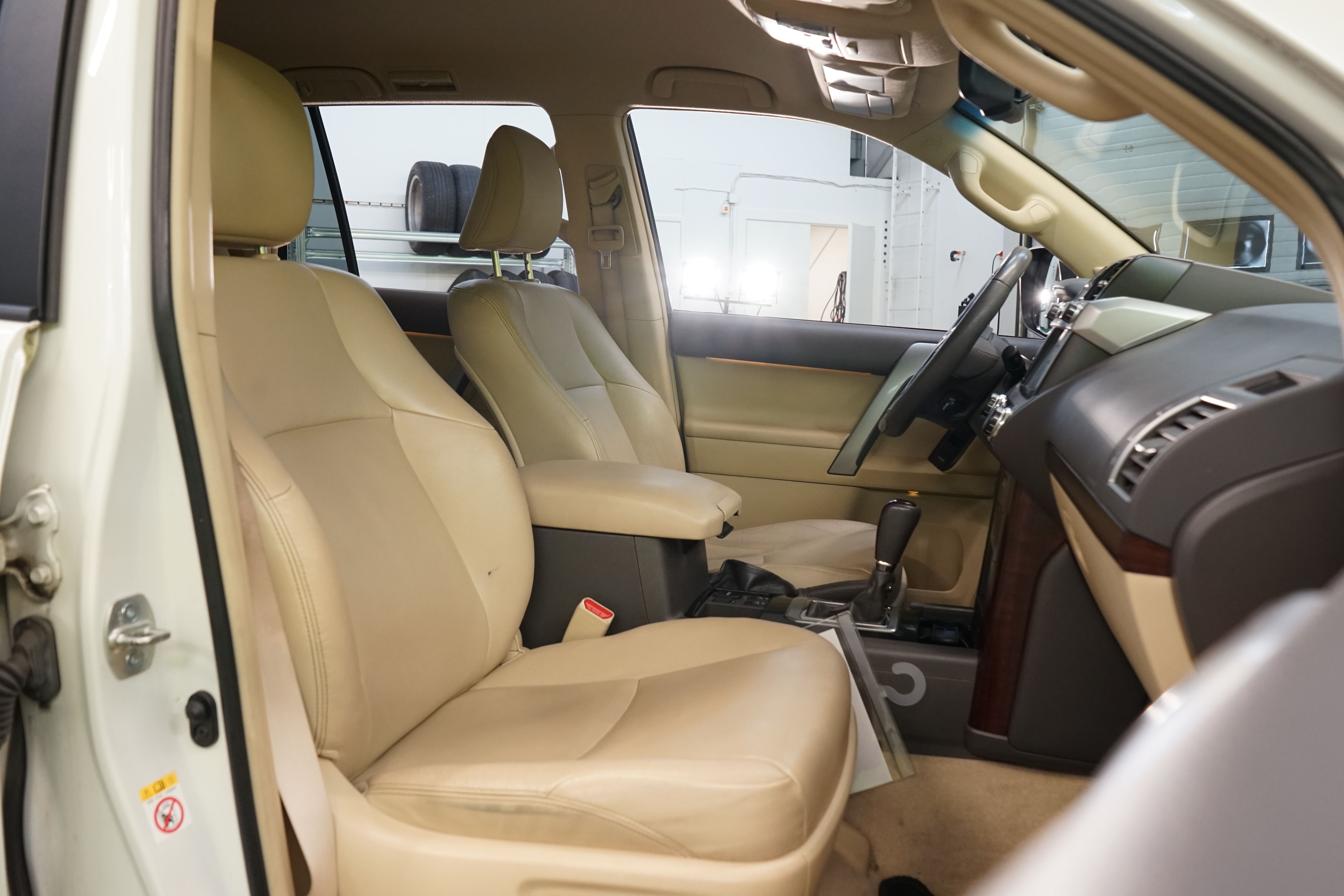 Toyota Land Cruiser 2016