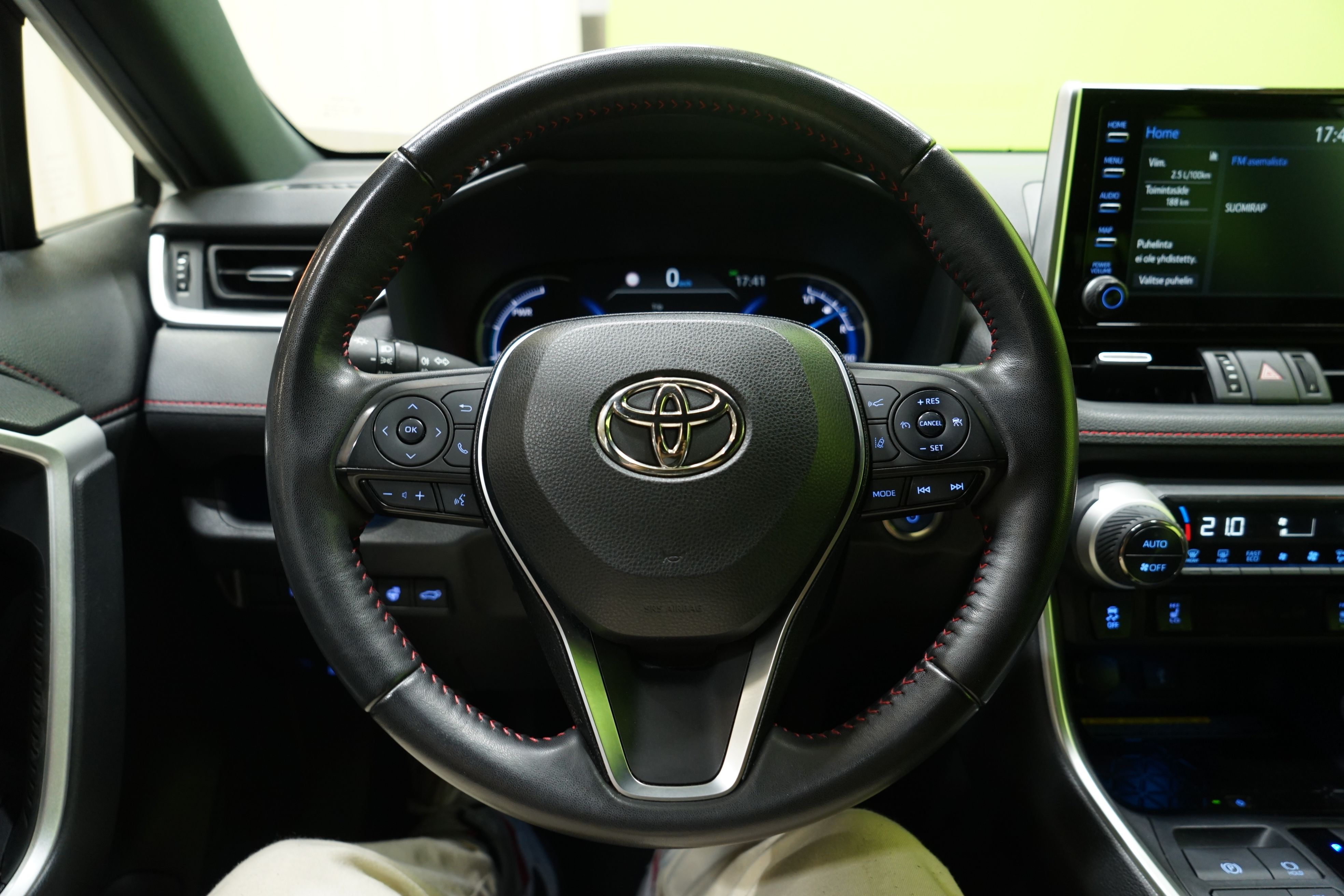 Toyota RAV4 Plug-In 2022