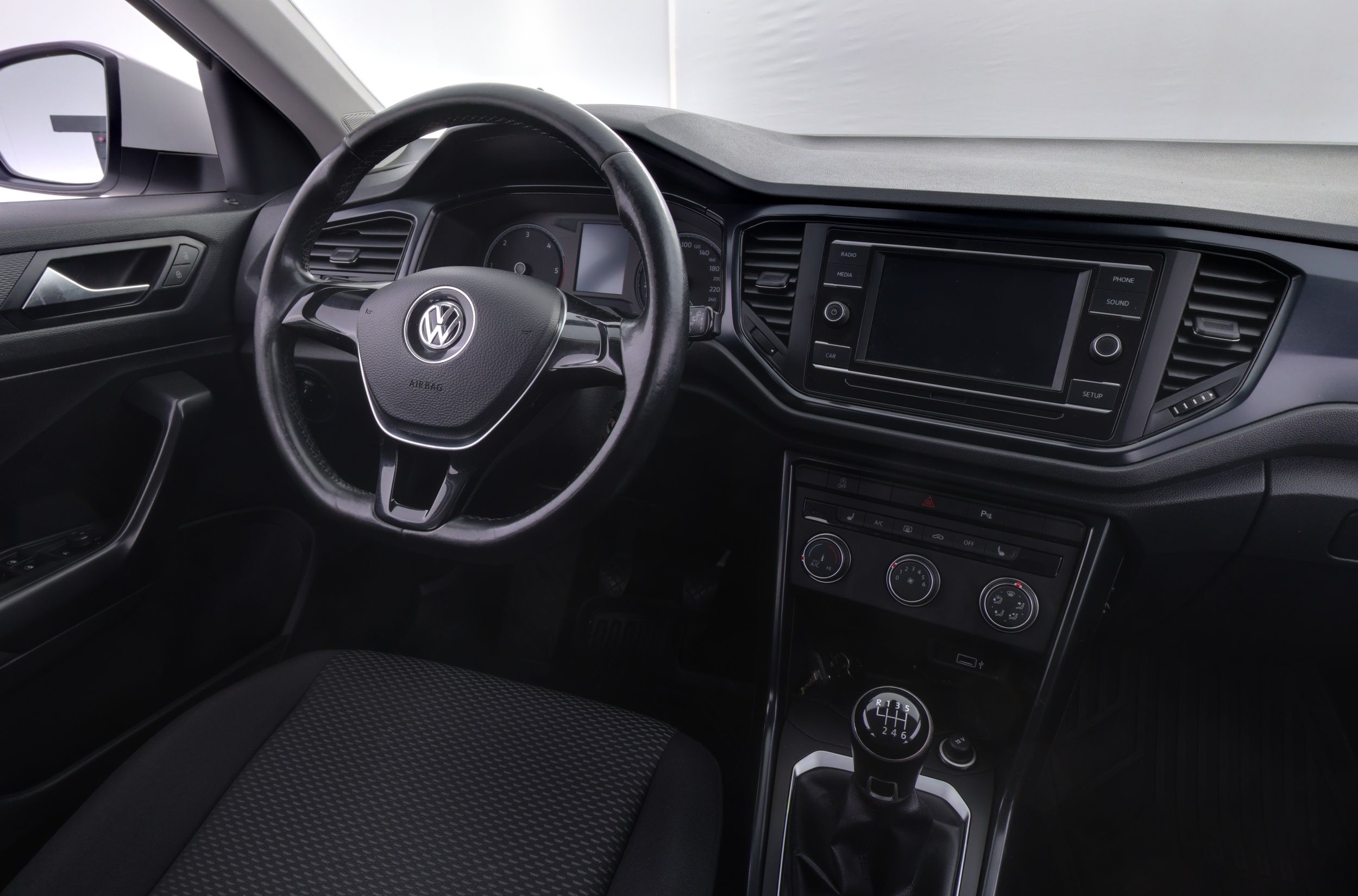 Volkswagen T-Roc 2019