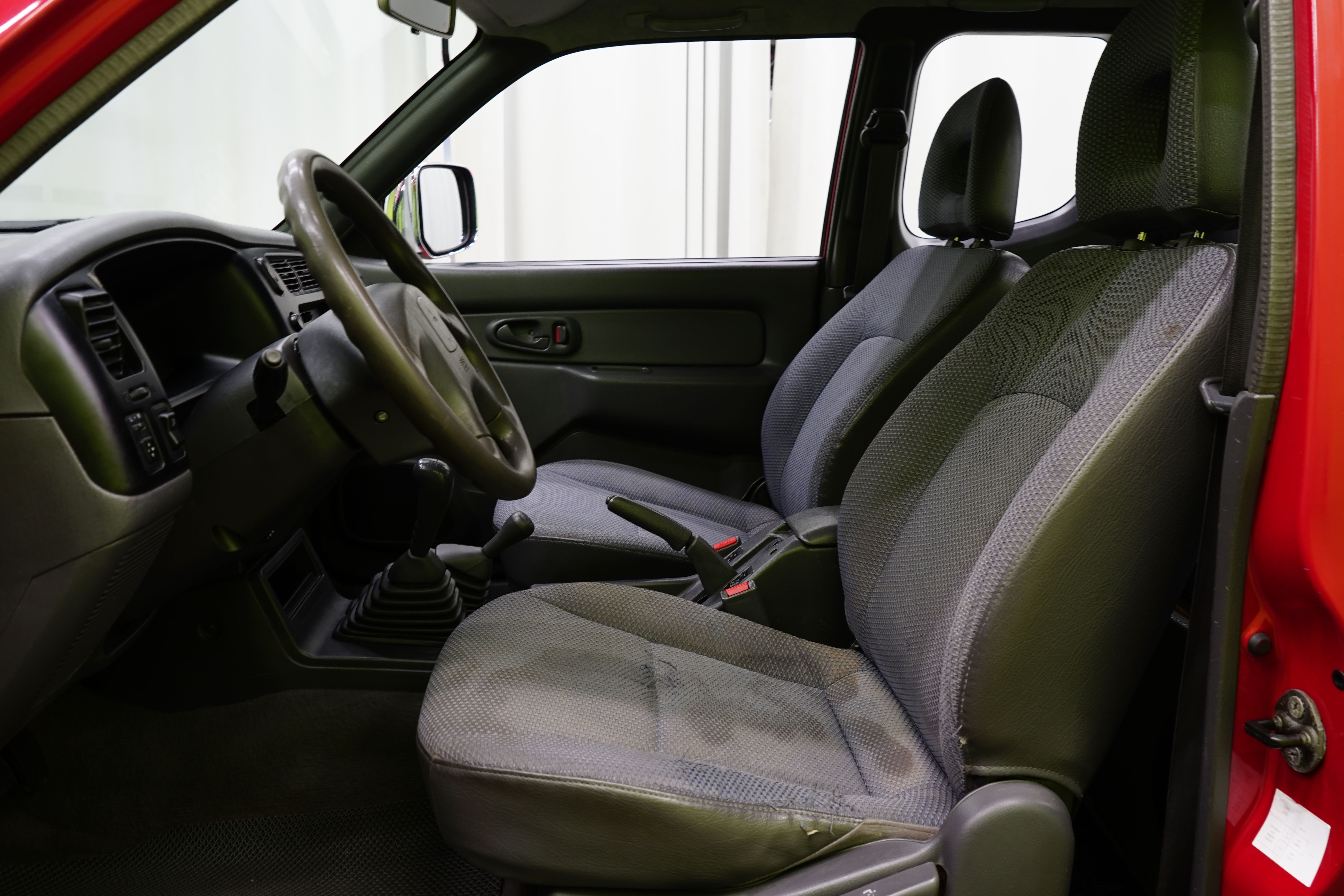 Mitsubishi L200 2003