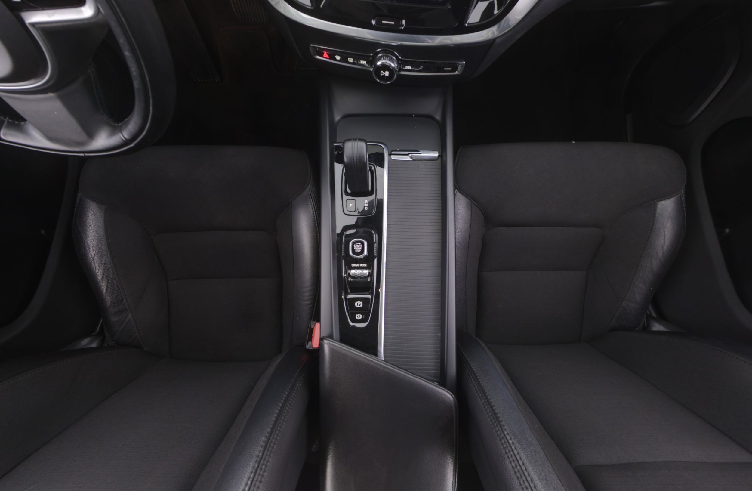 Volvo V60 Cross Country 2021