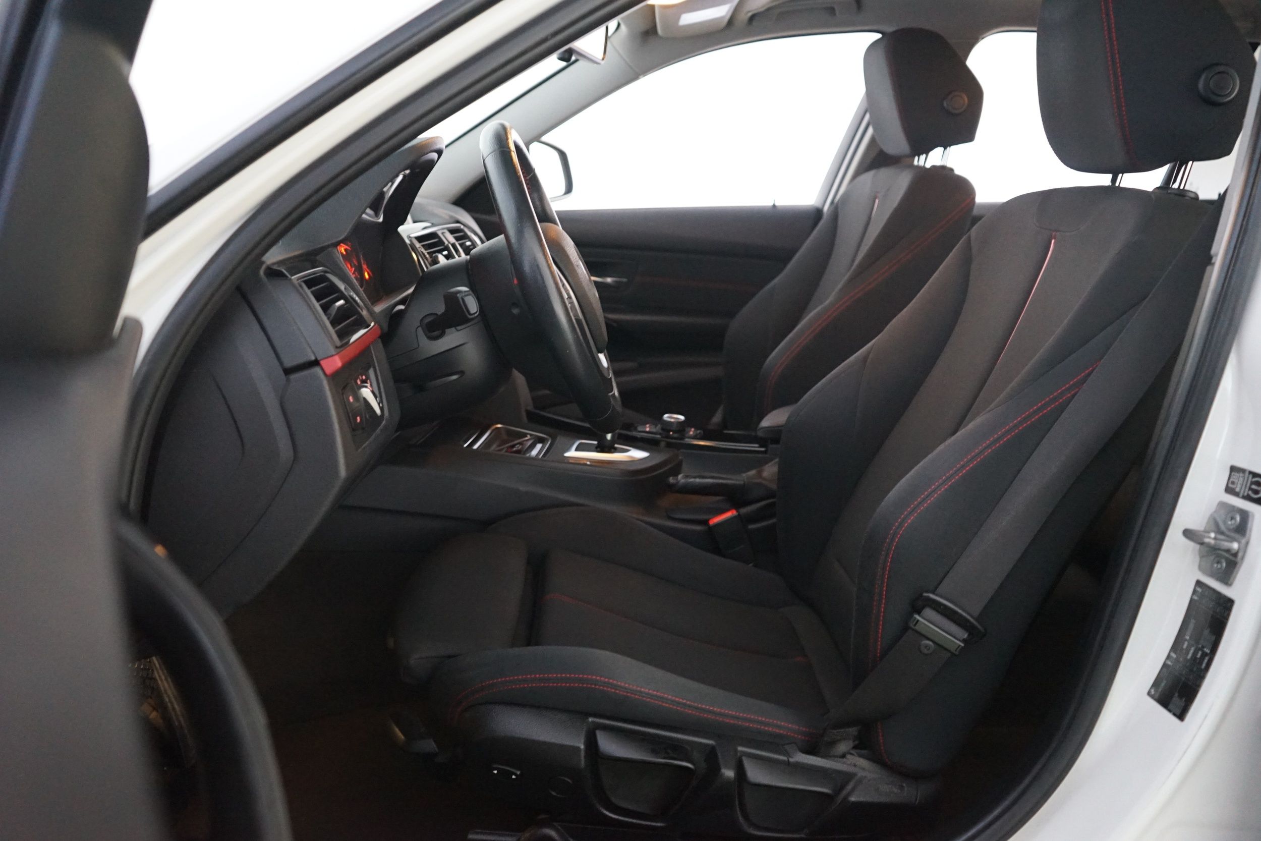 BMW 320 2014