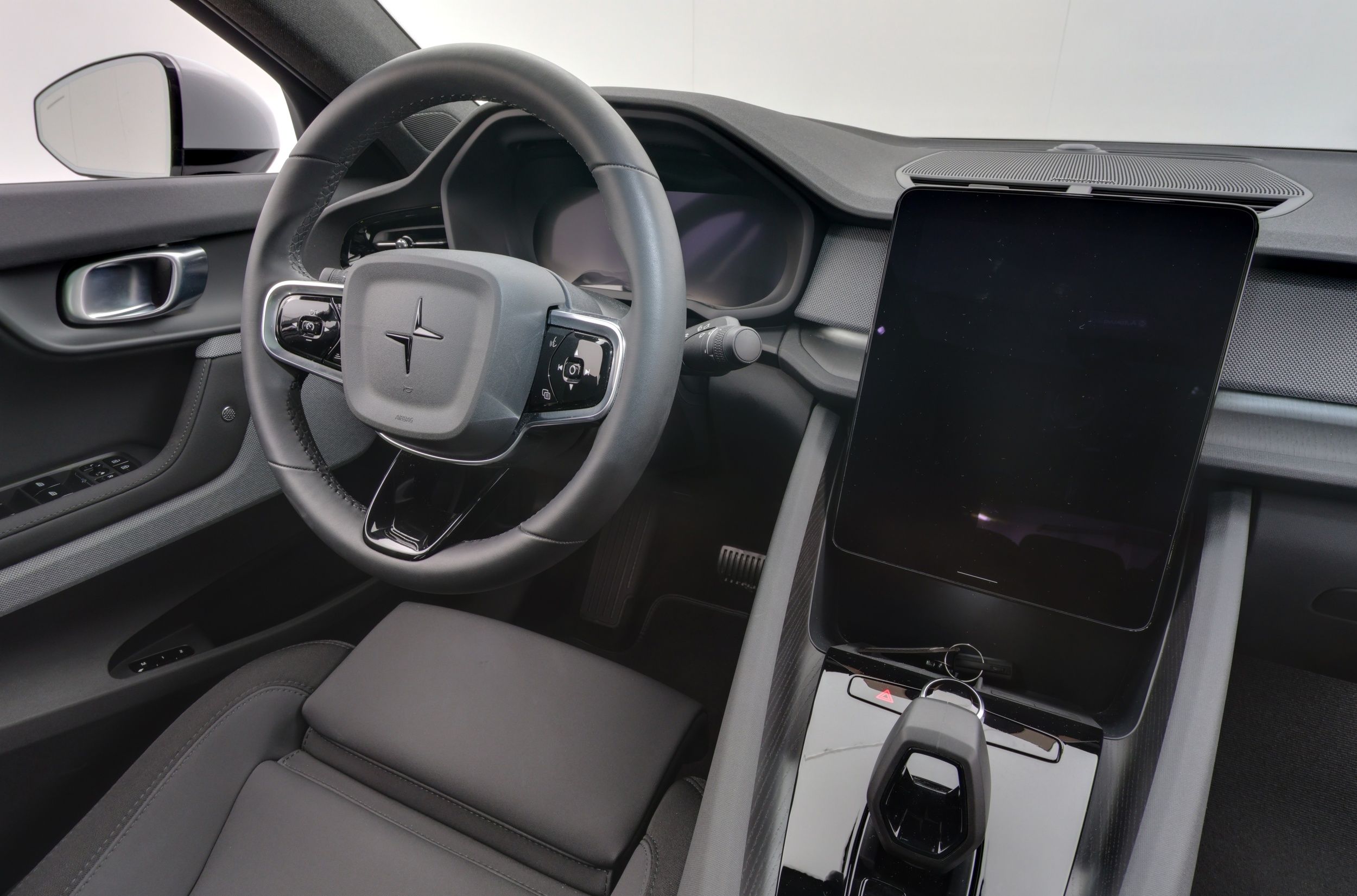 Polestar 2 2024