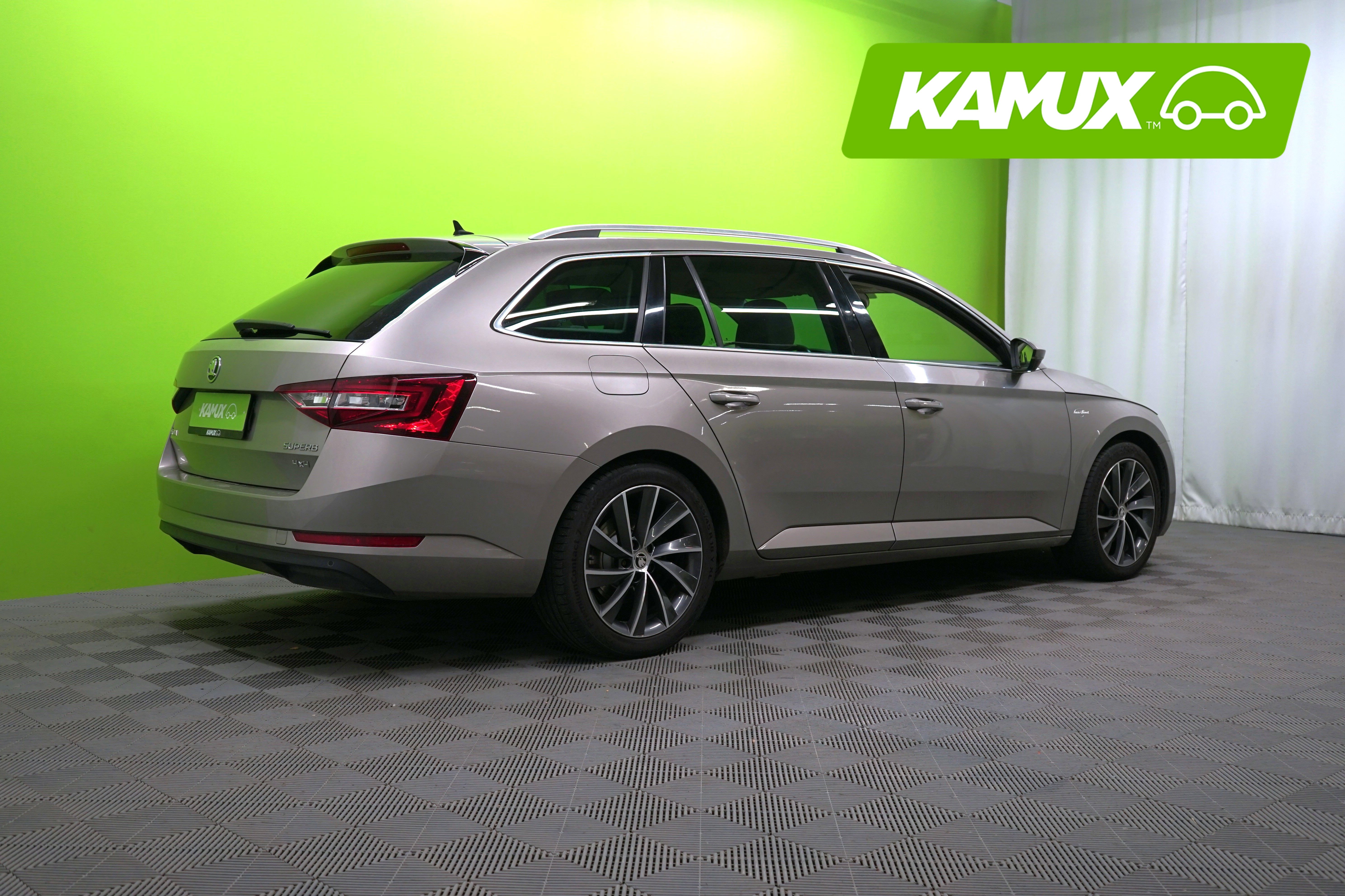 Skoda Superb 2016