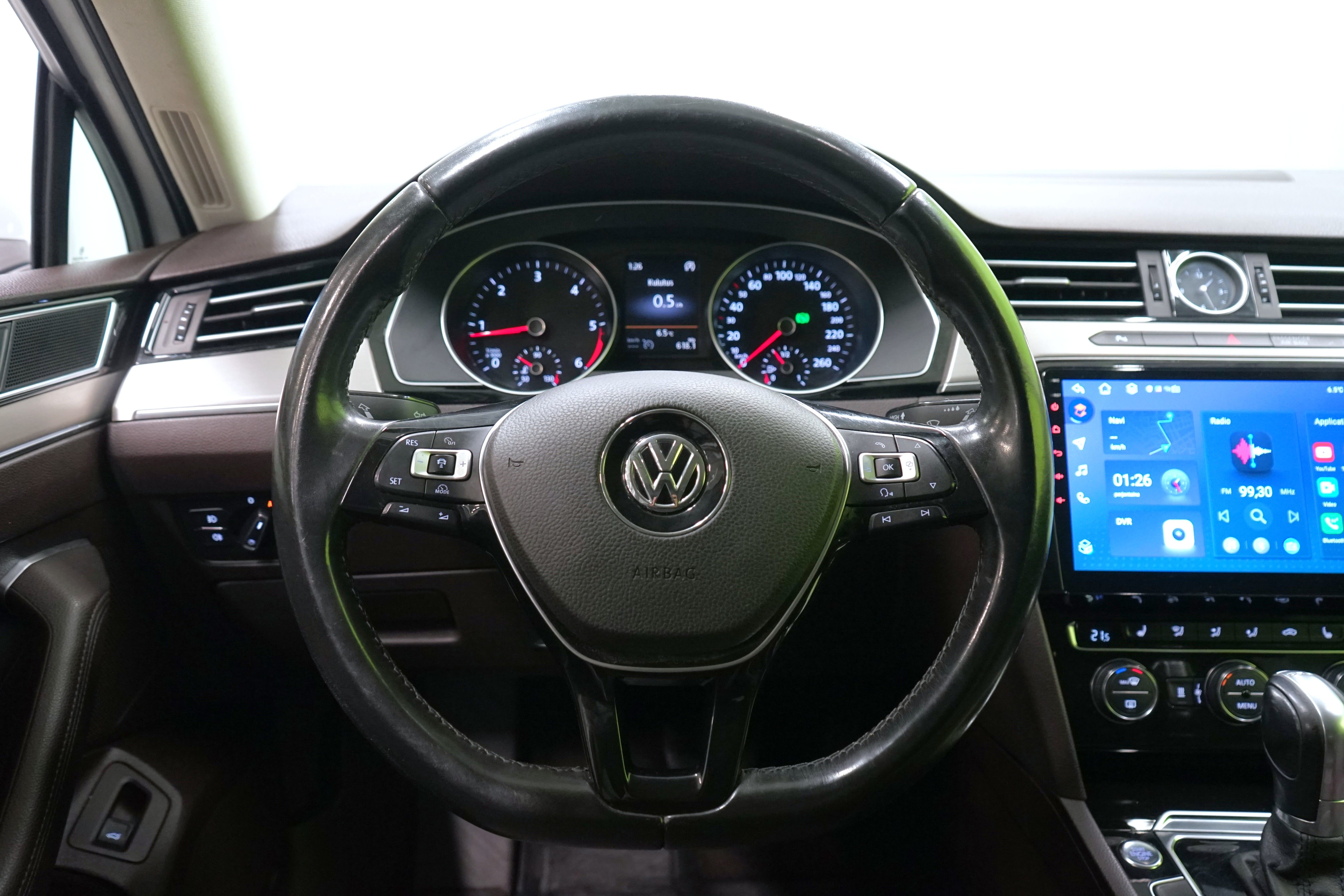 Volkswagen Passat 2016