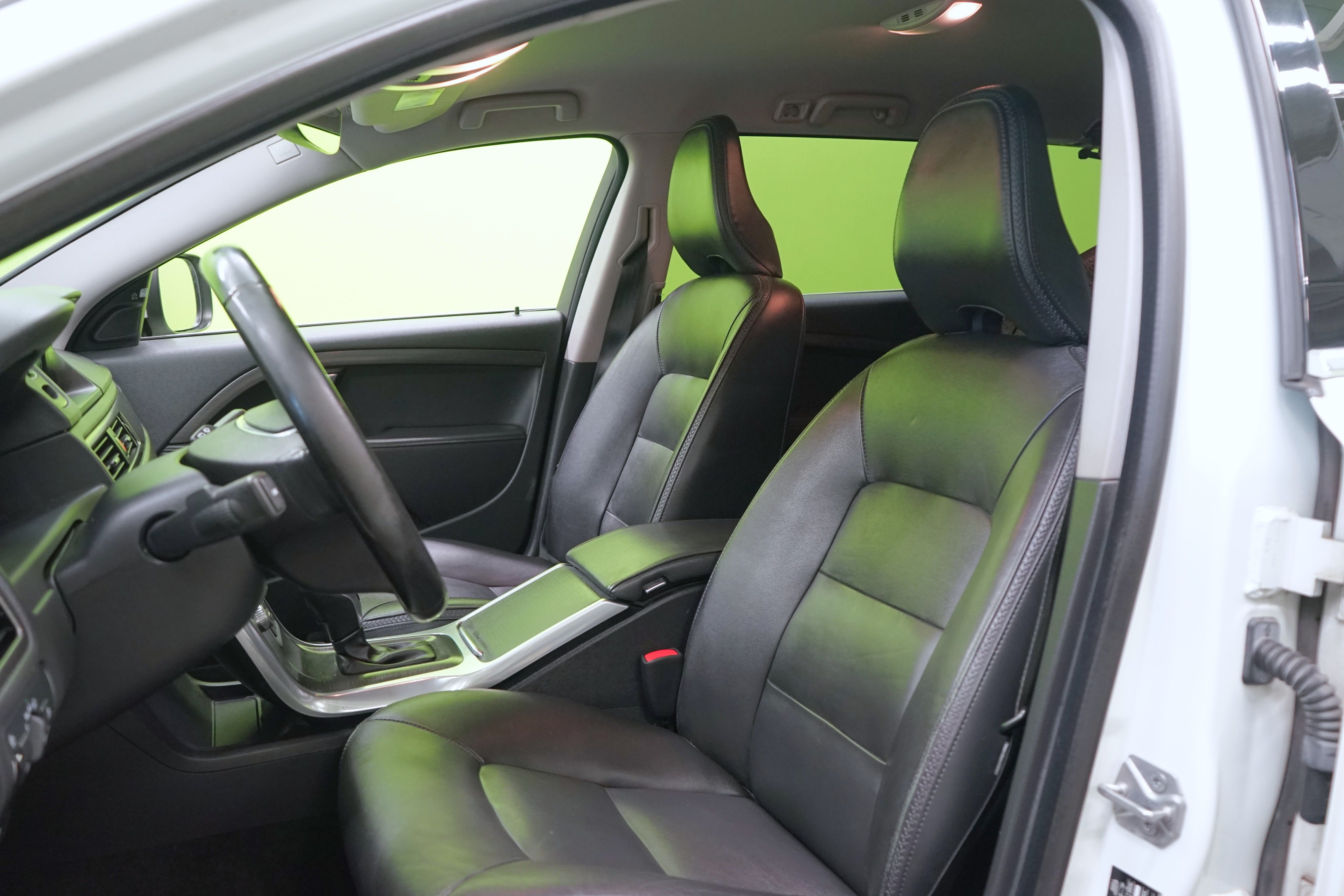 Volvo XC70 2016