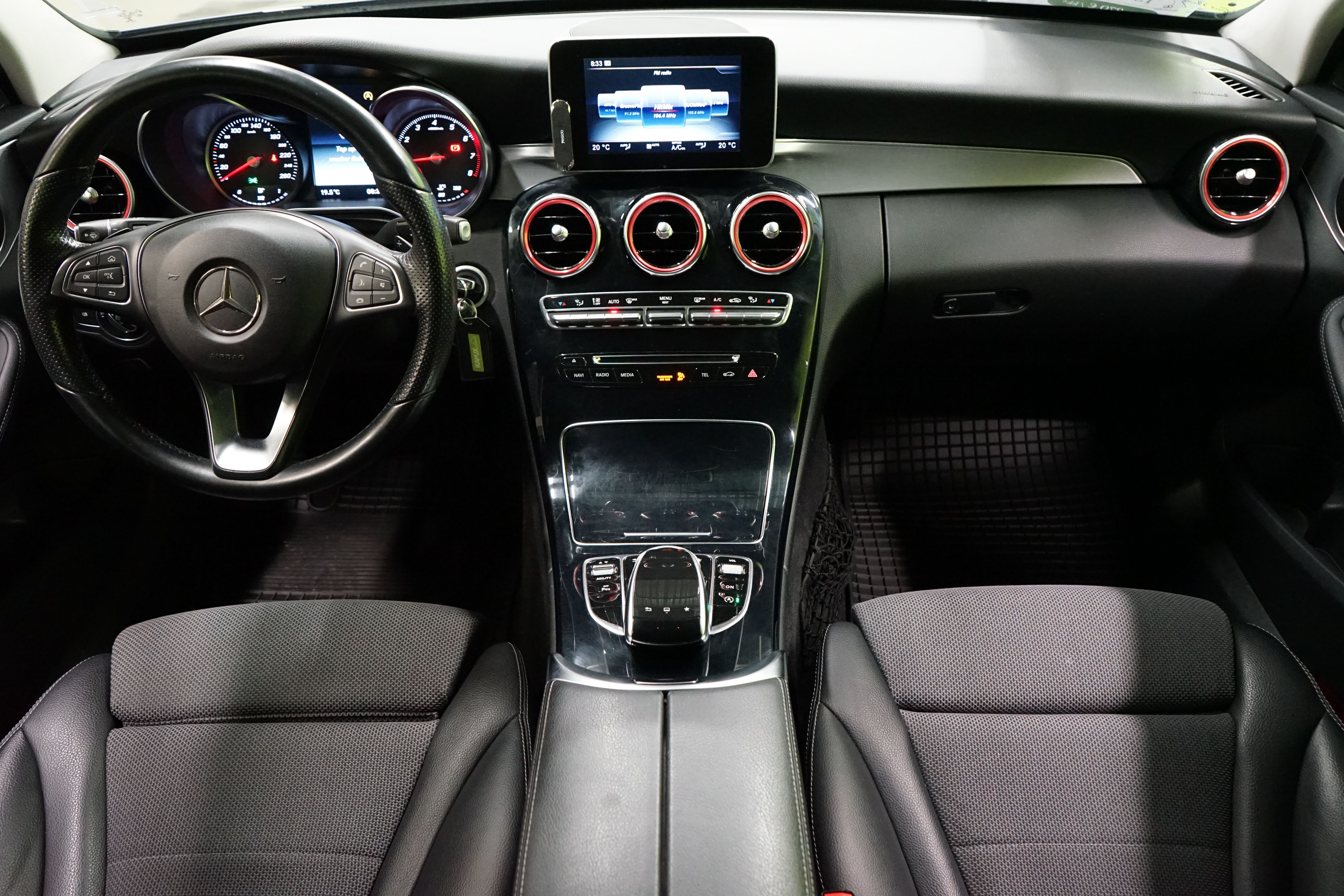 Mercedes-Benz C 2015