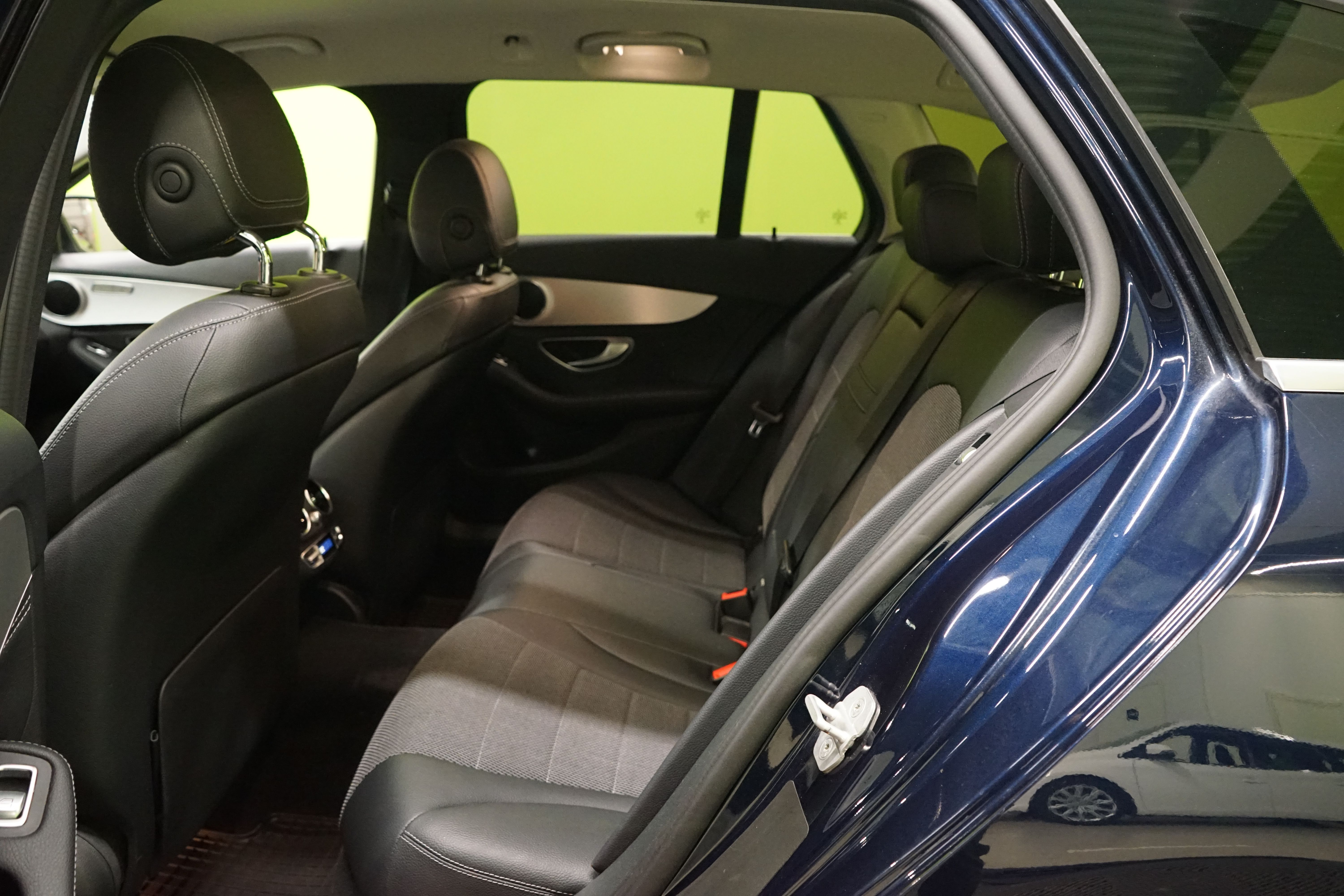 Mercedes-Benz C 2015