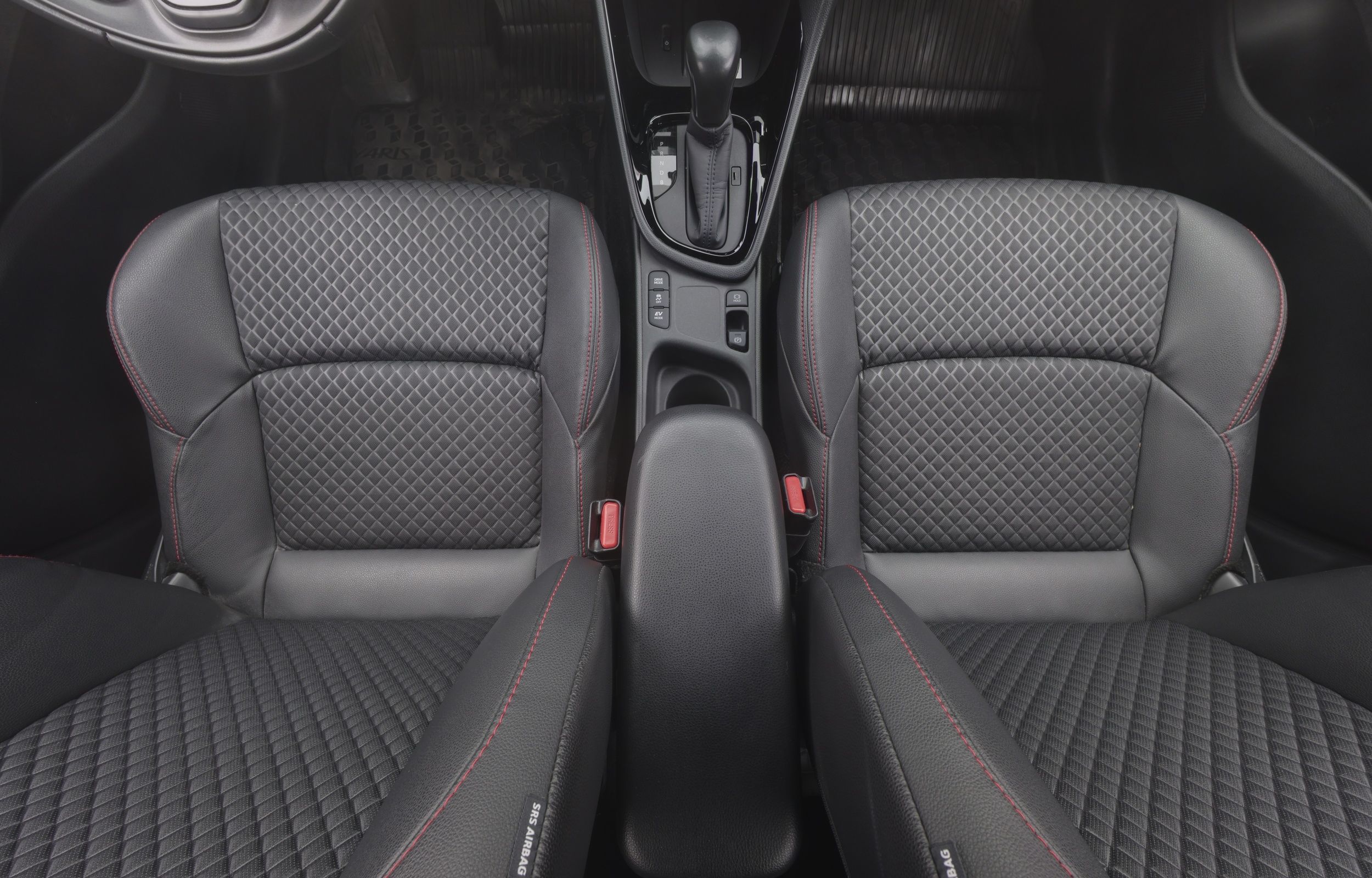Toyota Yaris 2021