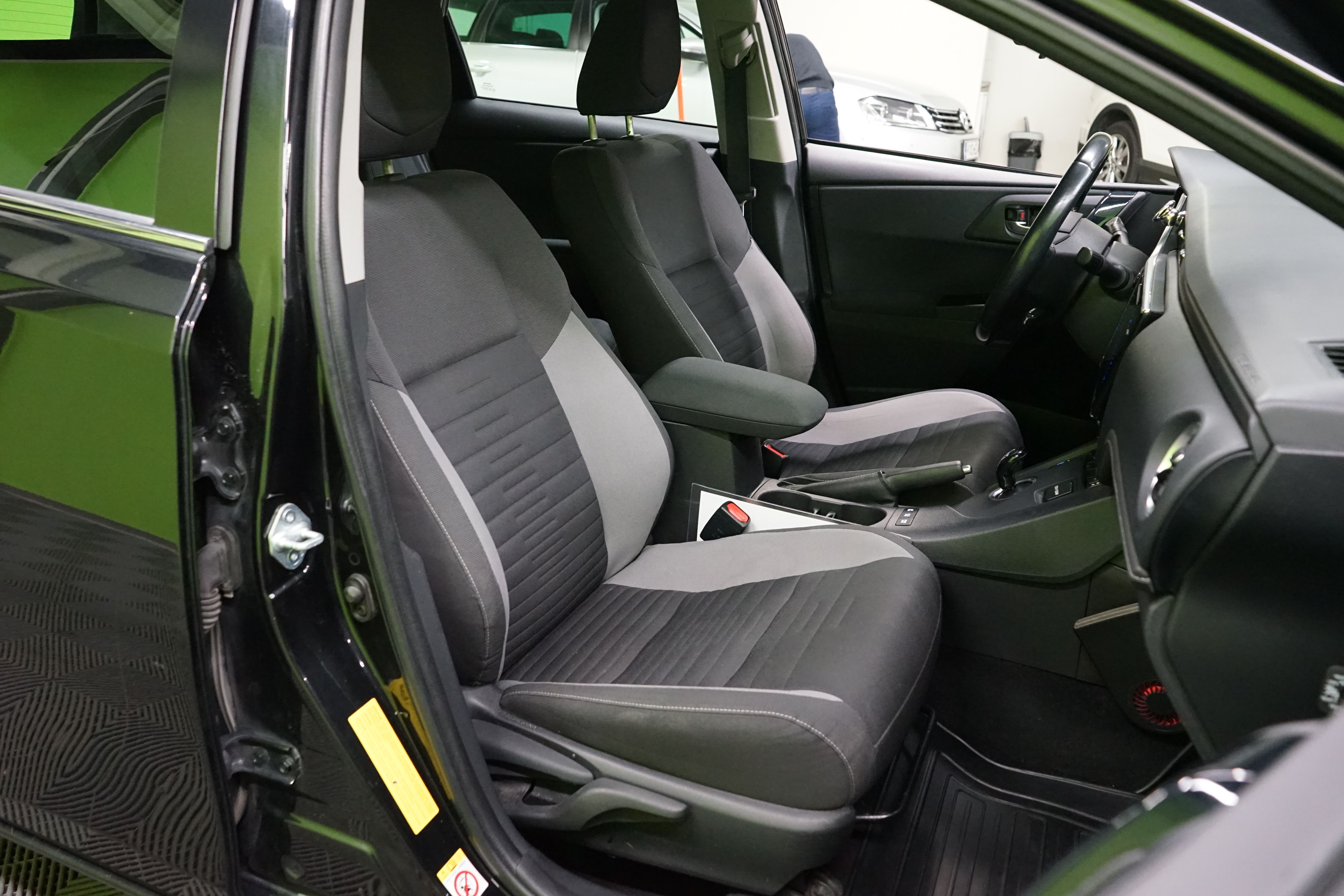 Toyota Auris 2017