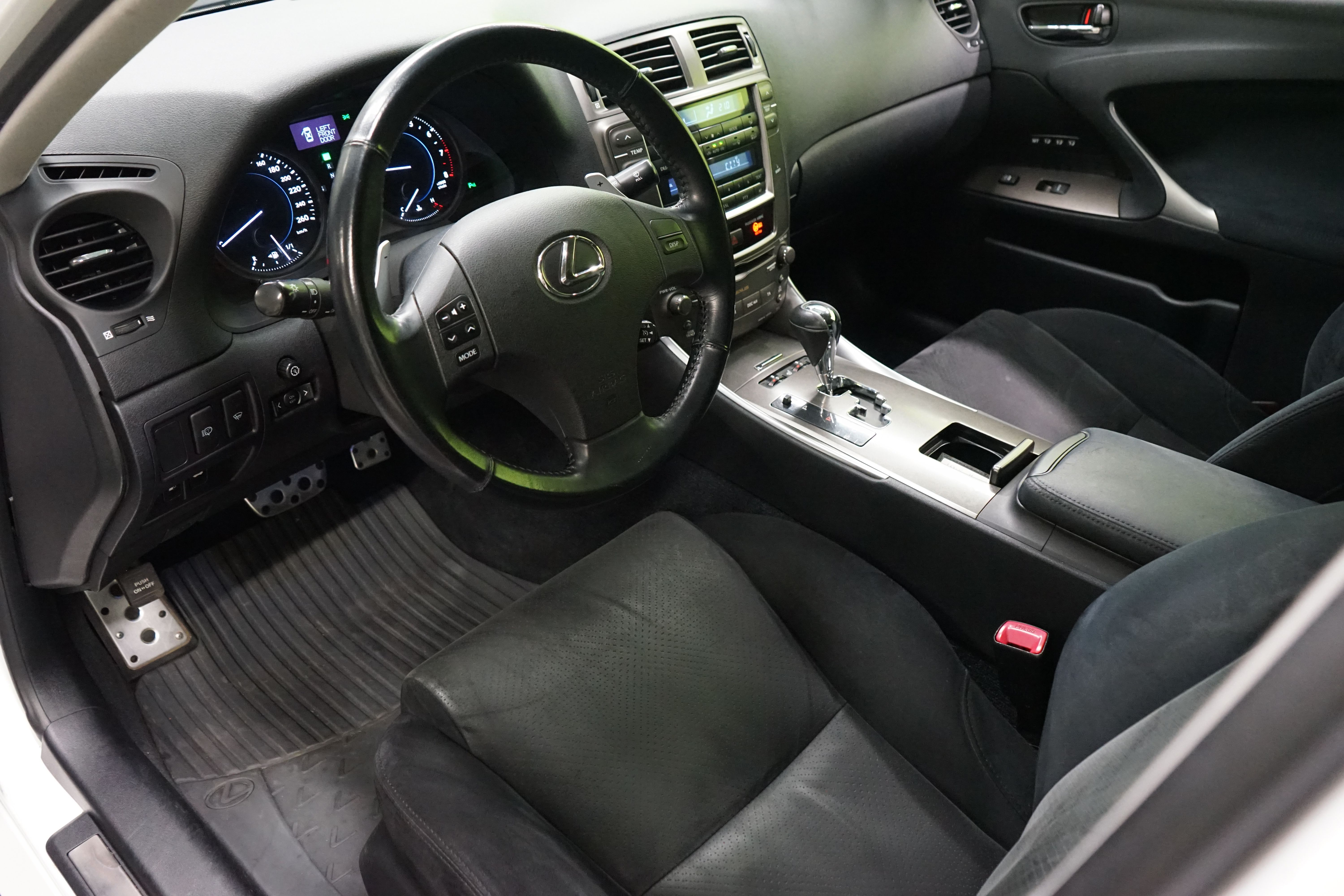 Lexus IS 2008