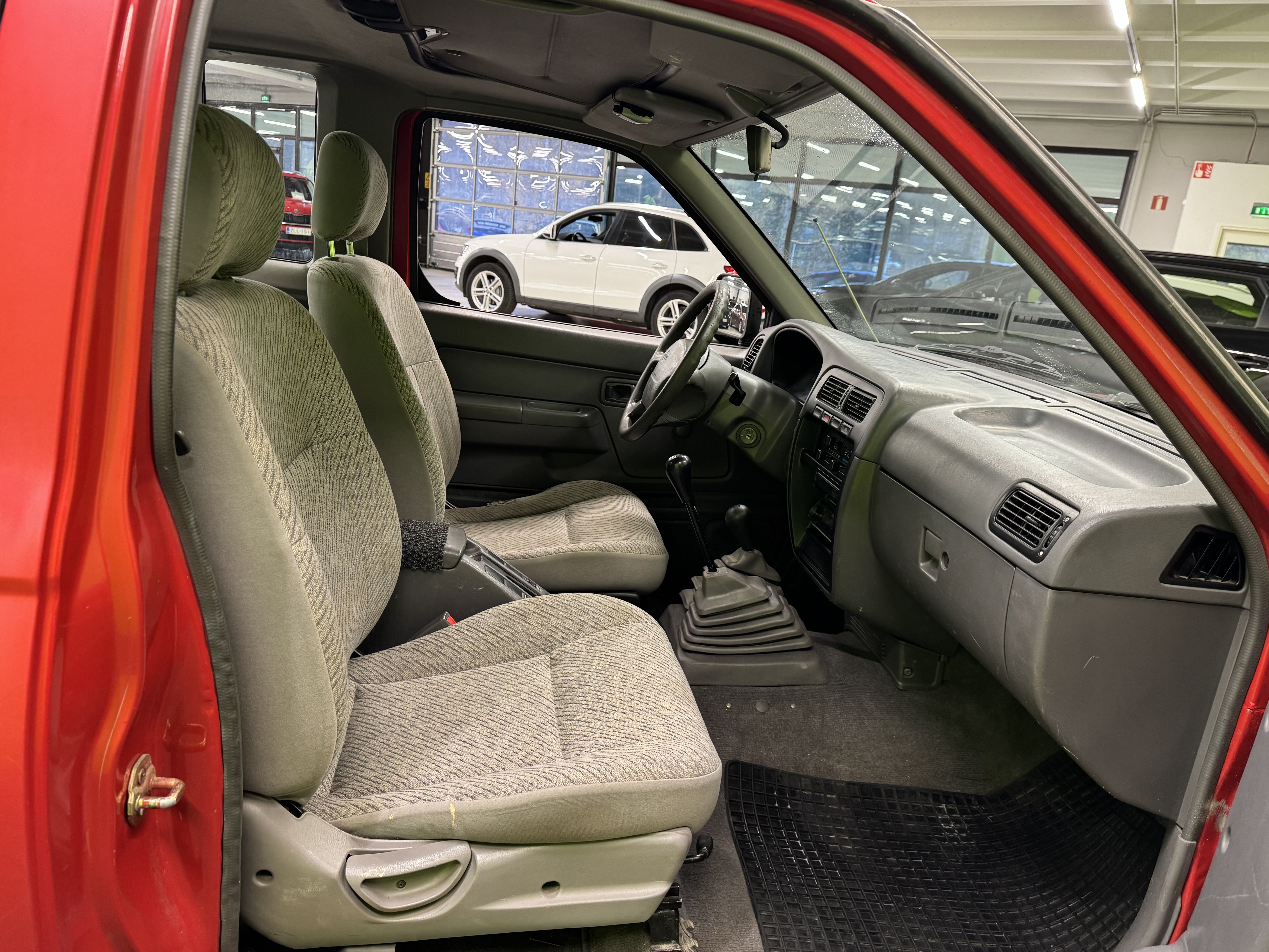 Nissan King Cab 1998