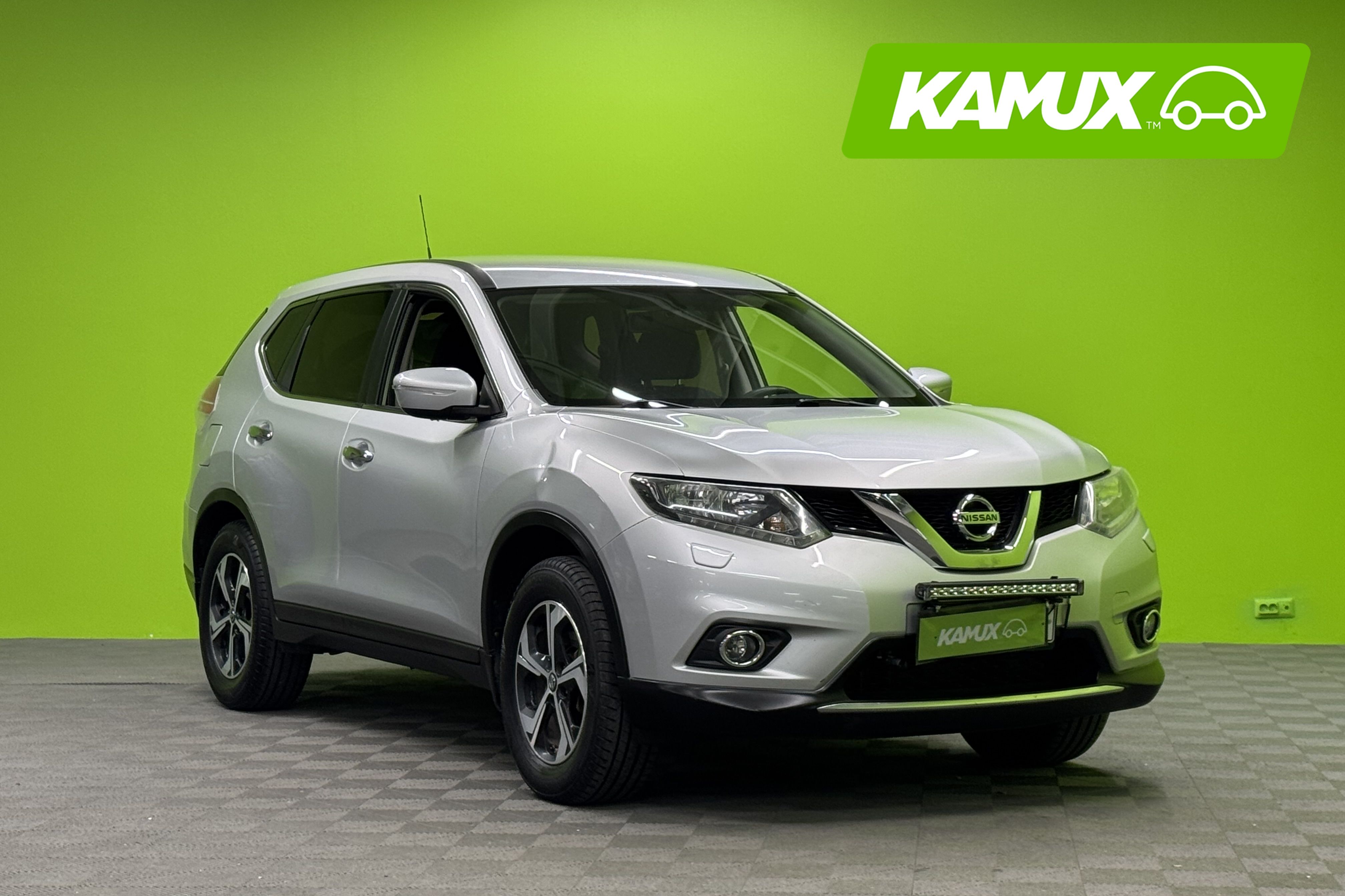 Nissan X-Trail 2015