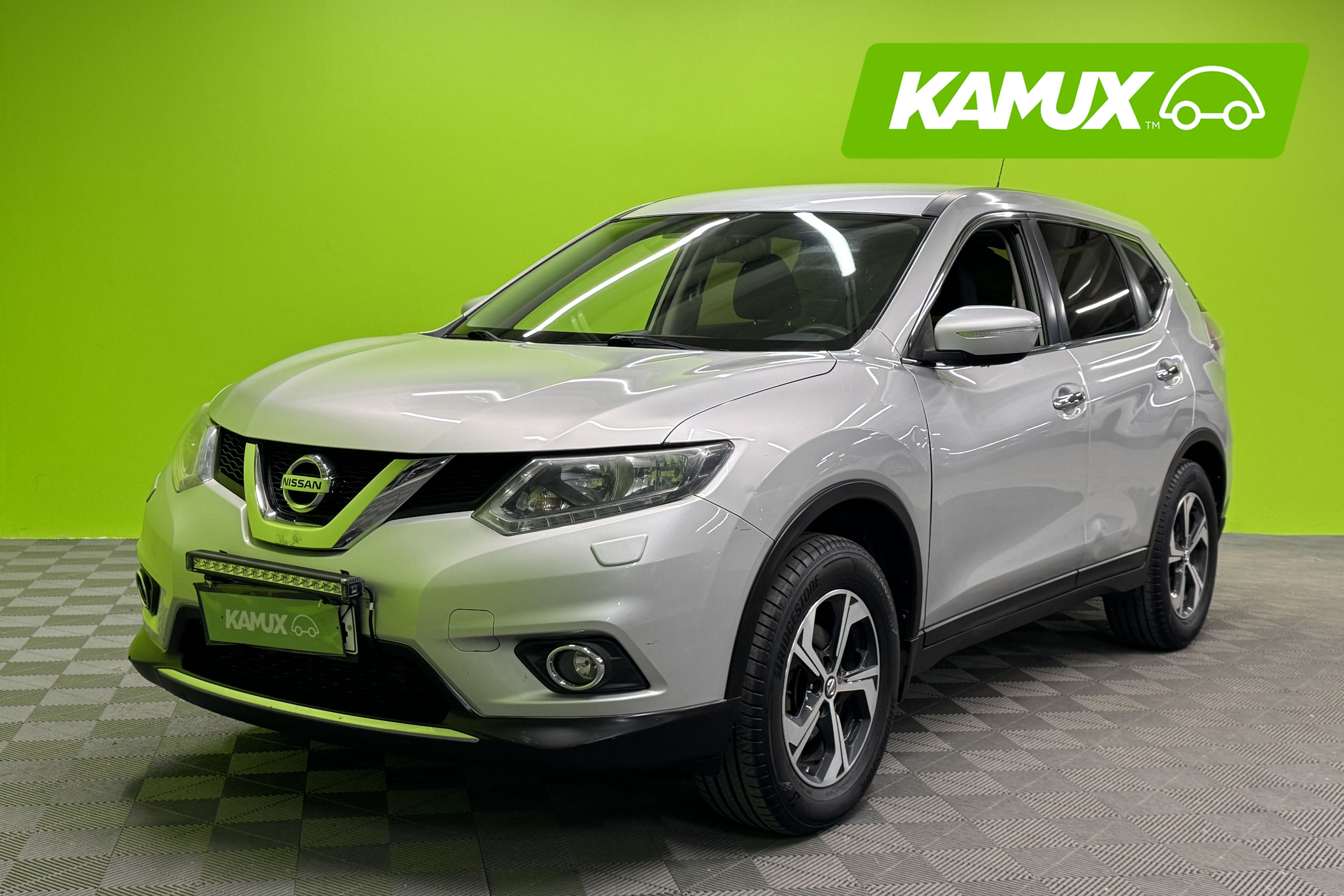 Nissan X-Trail 2015