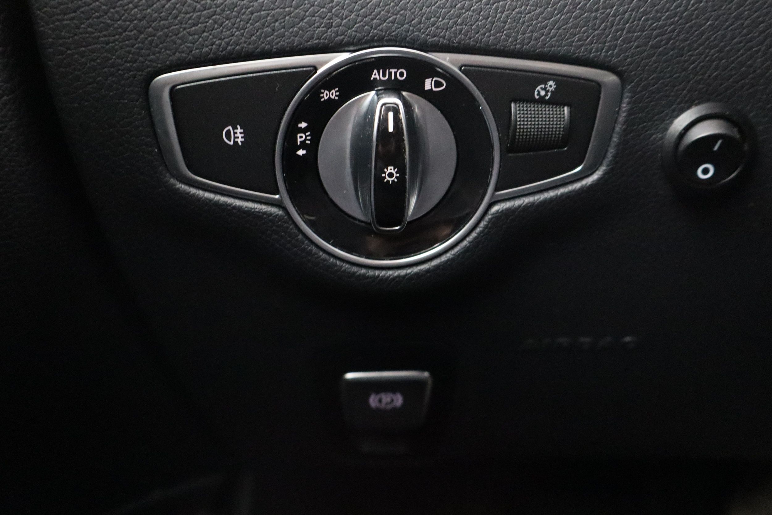 Mercedes-Benz E 2019