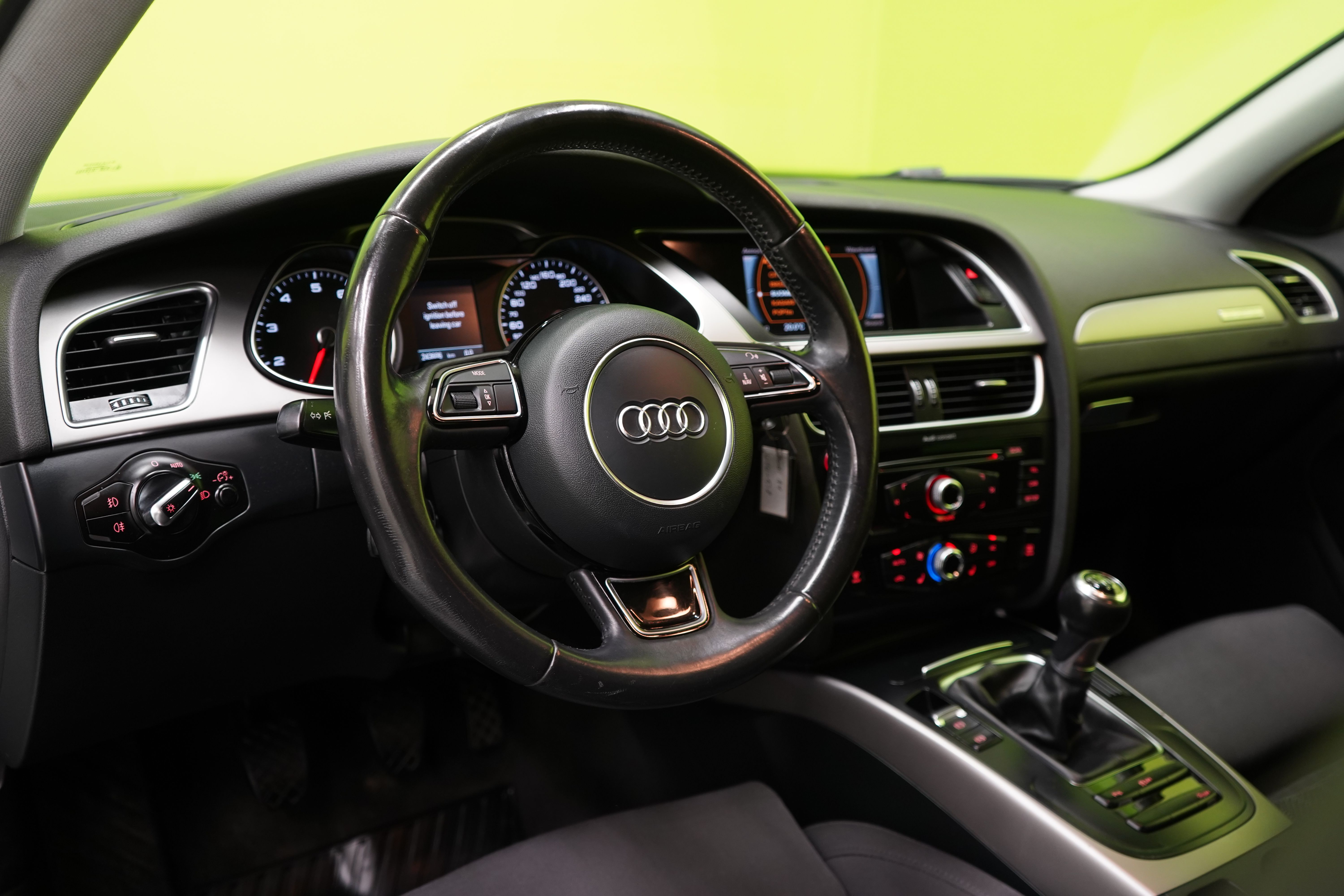 Audi A4 2014