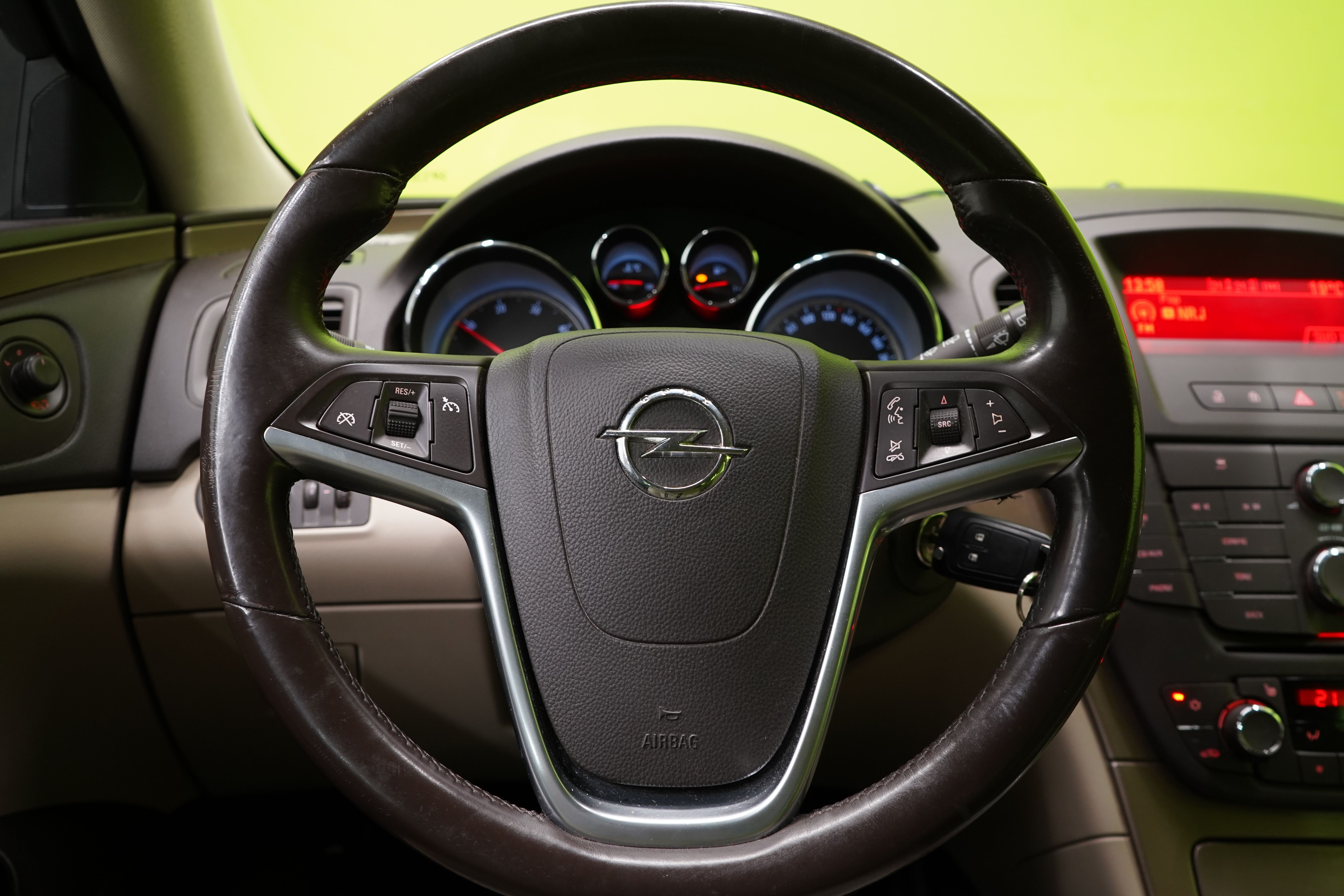 Opel Insignia 2013
