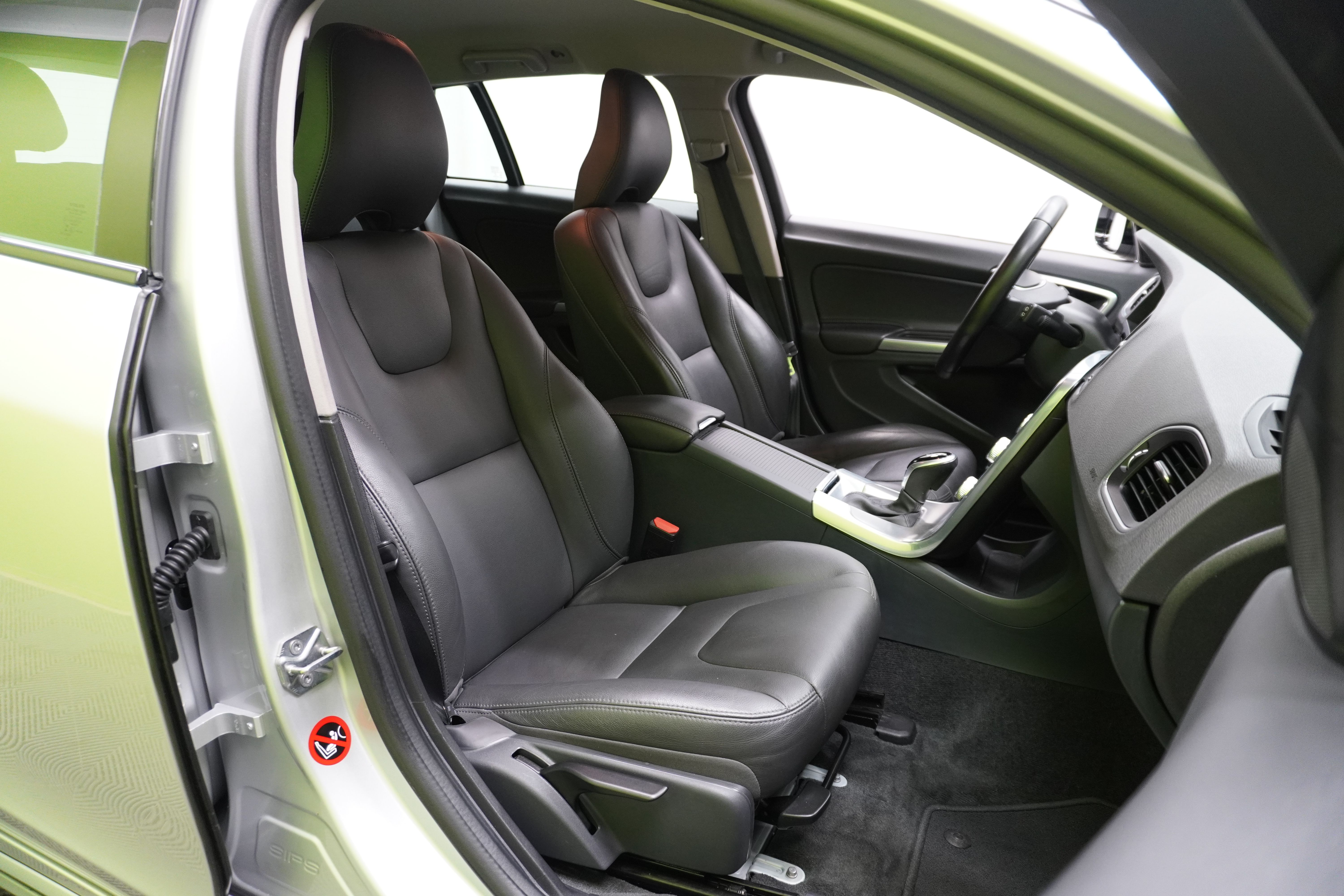 Volvo V60 Cross Country 2017