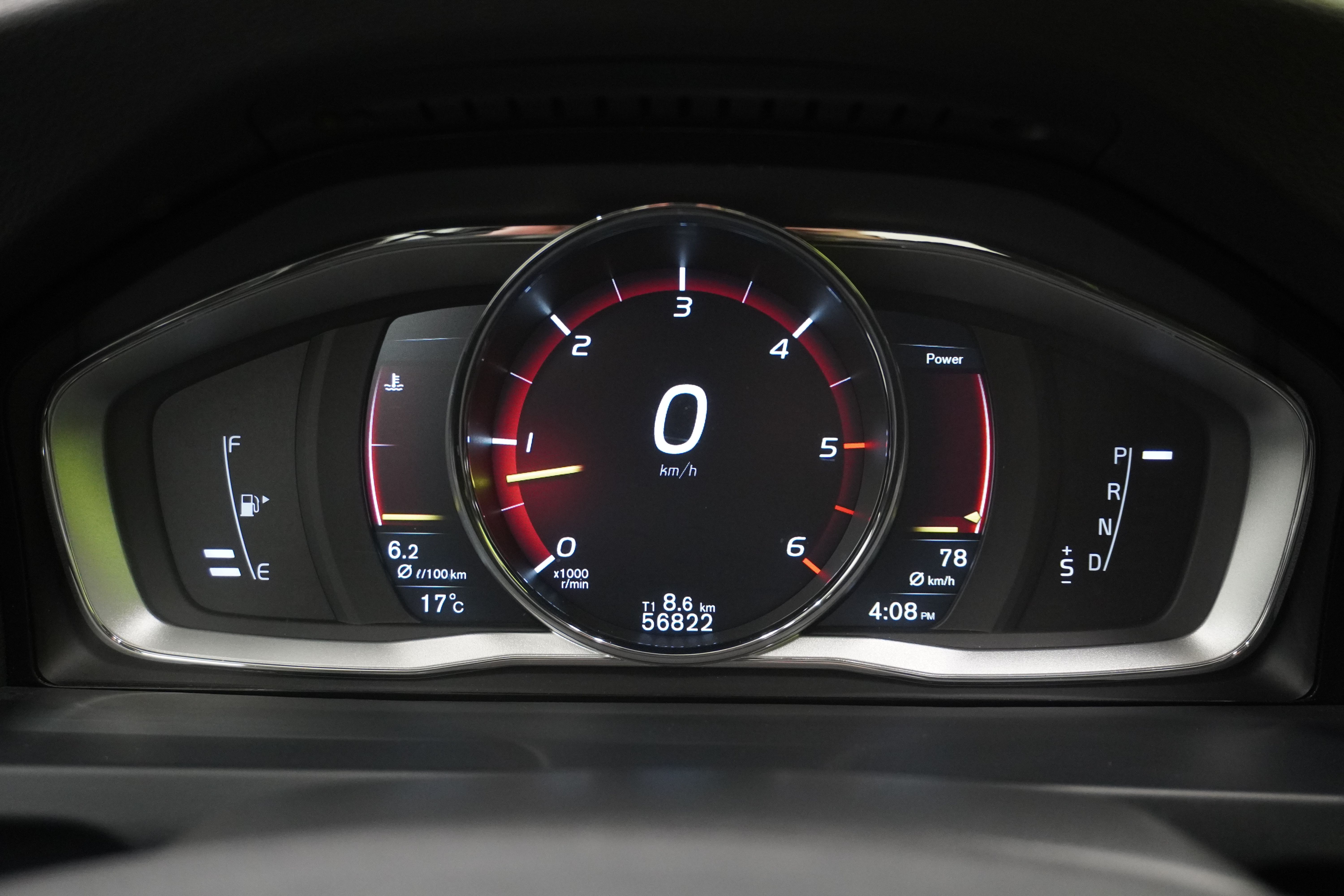 Volvo V60 Cross Country 2017