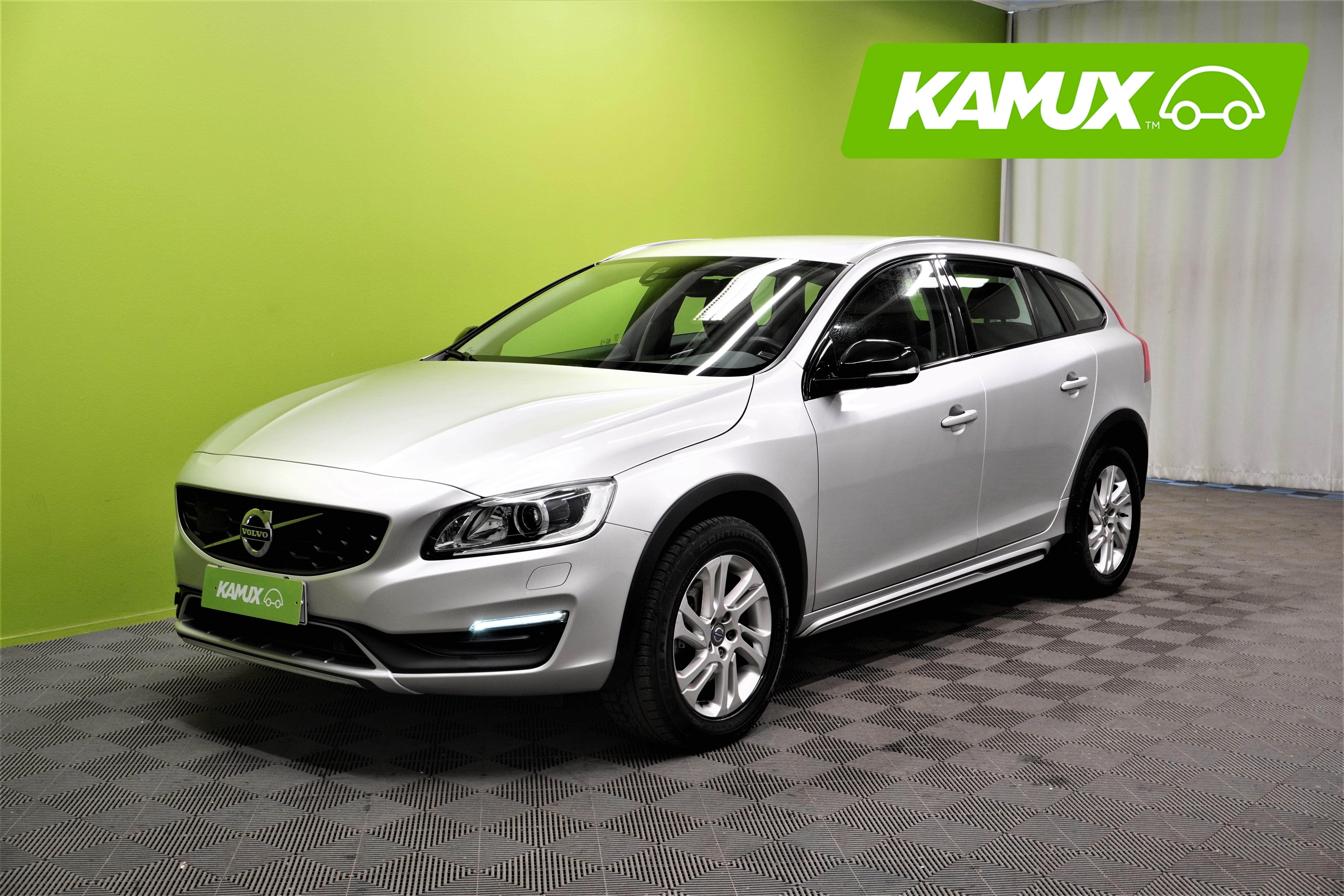 Volvo V60 Cross Country 2017