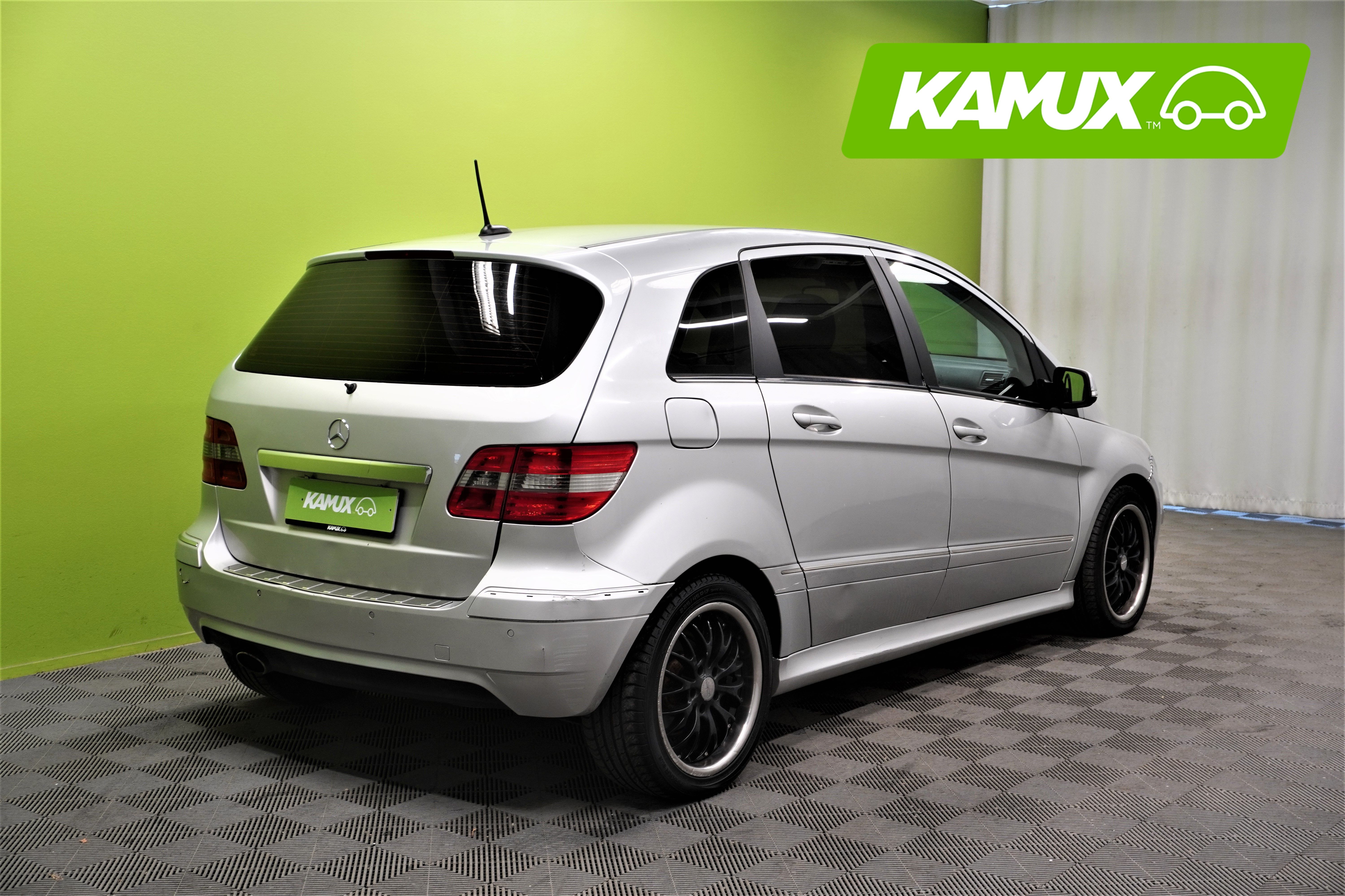 Mercedes-Benz B 2010