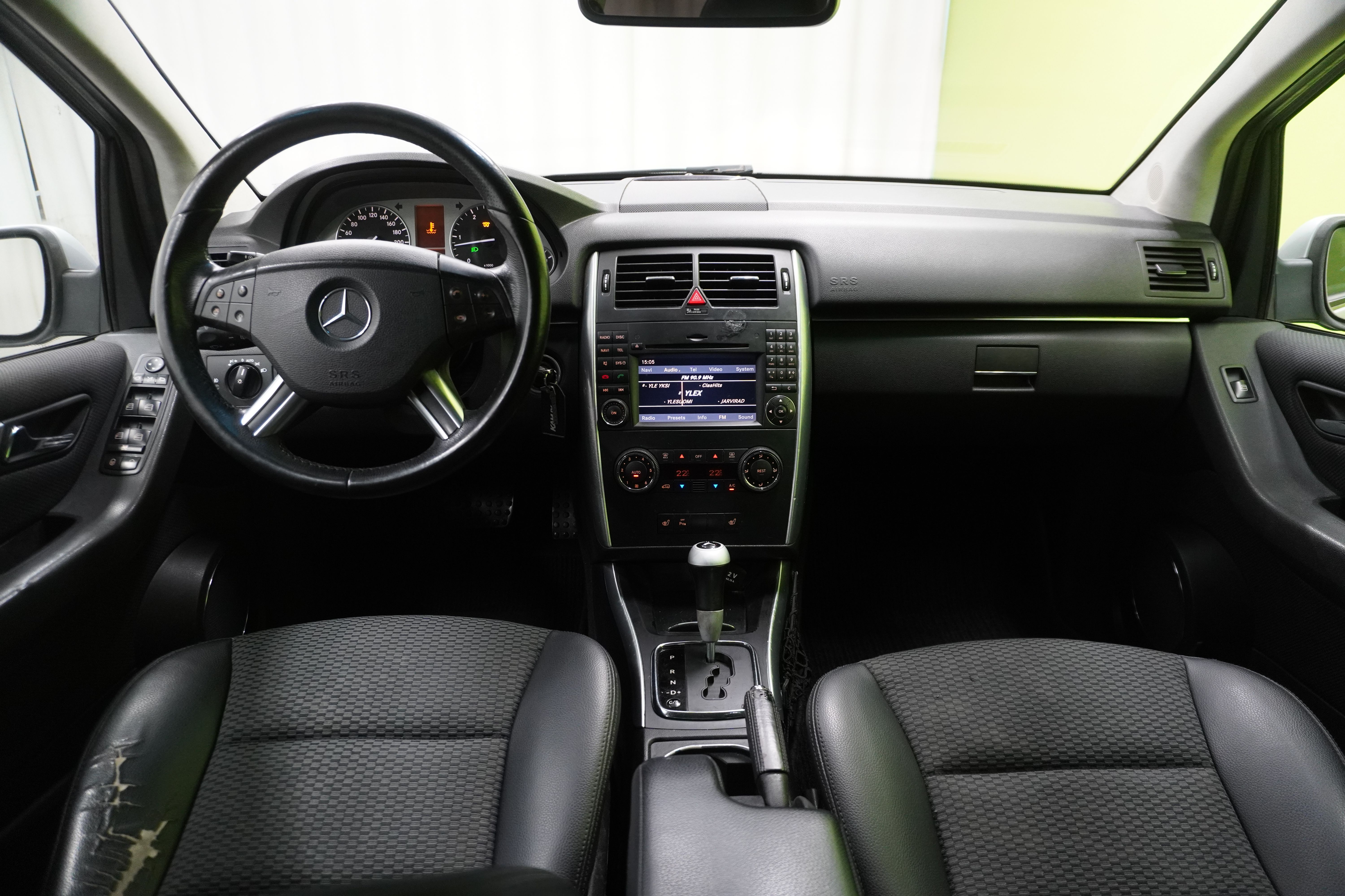 Mercedes-Benz B 2010