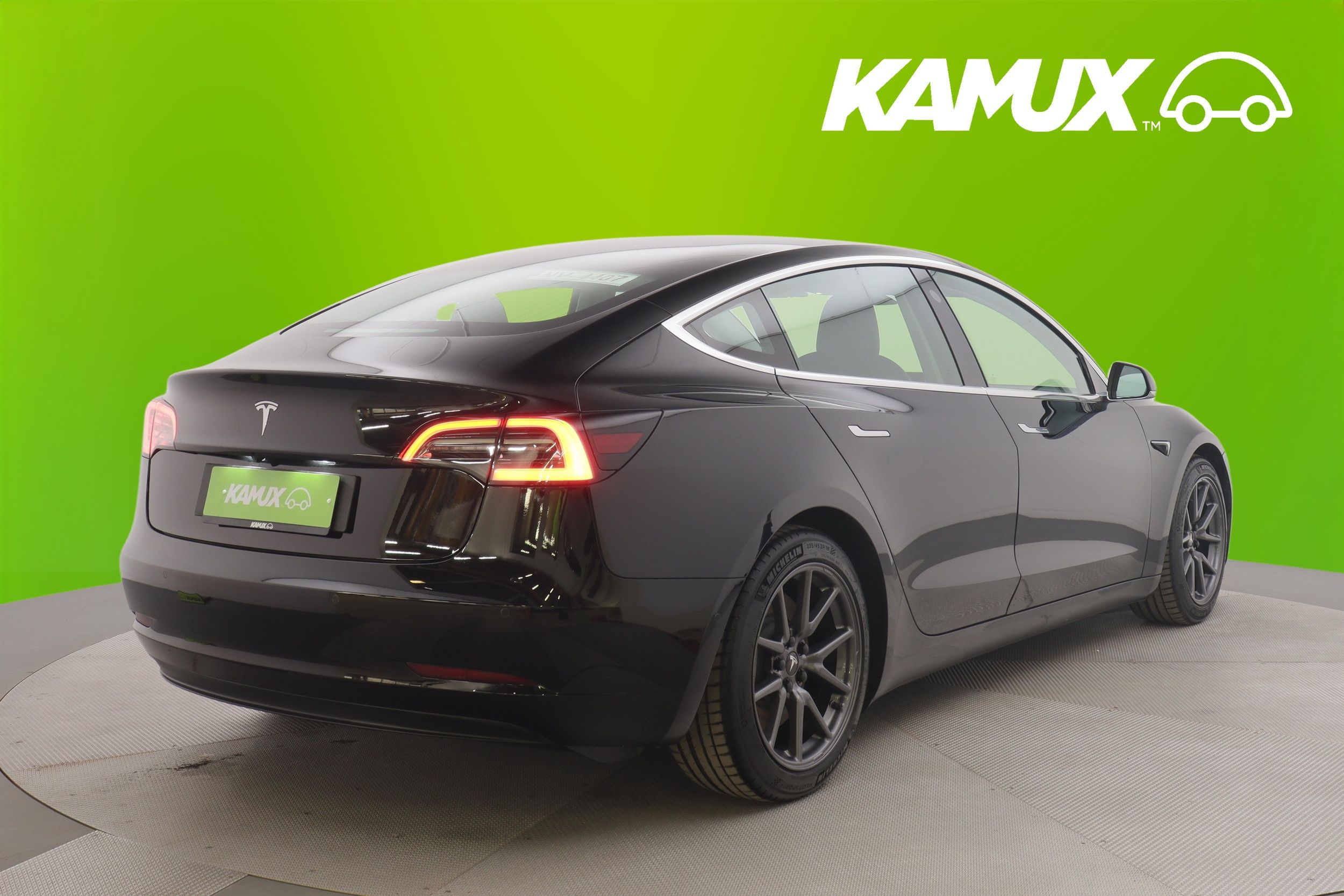 Tesla Model 3 2019