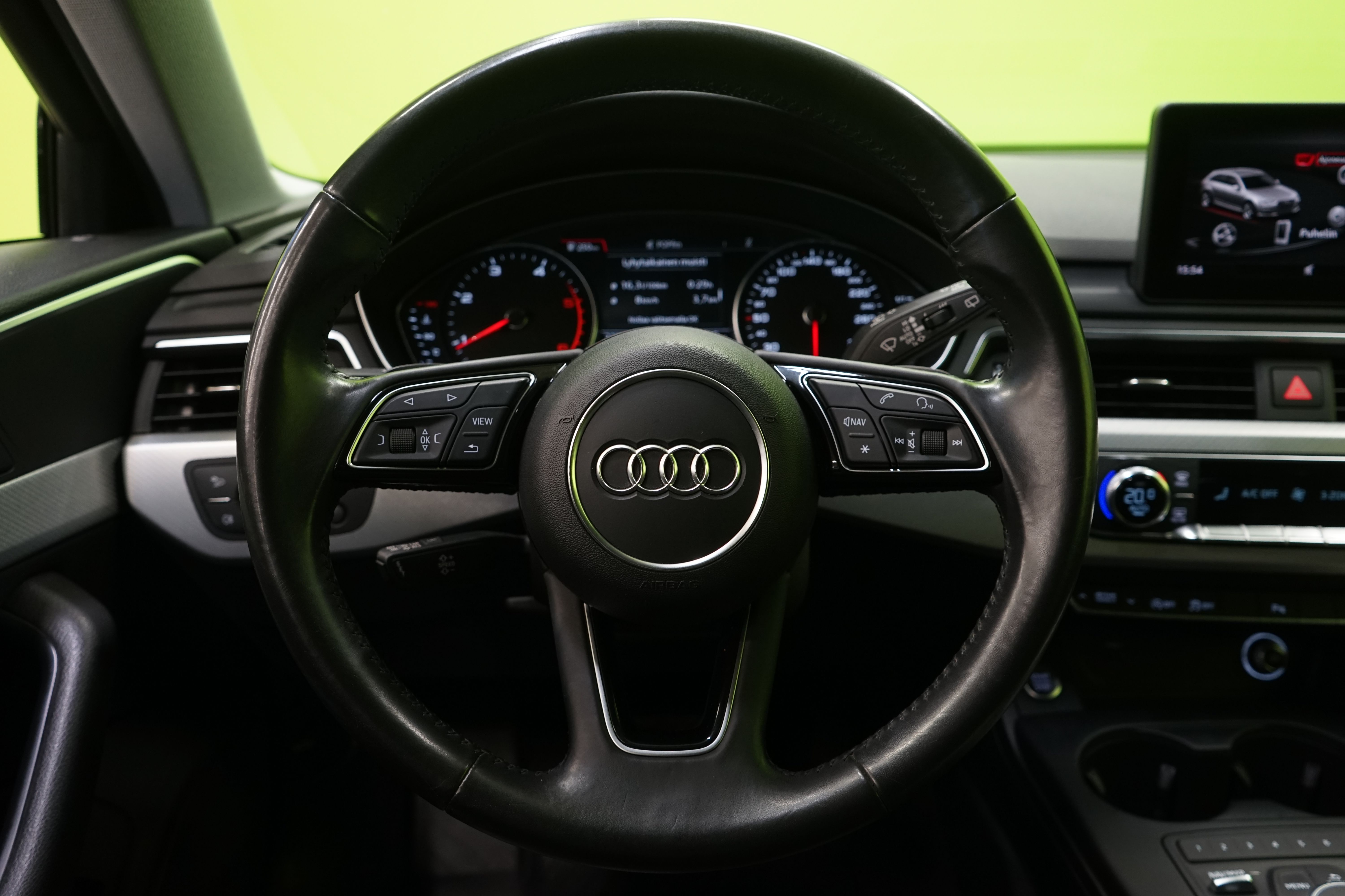 Audi A4 2019
