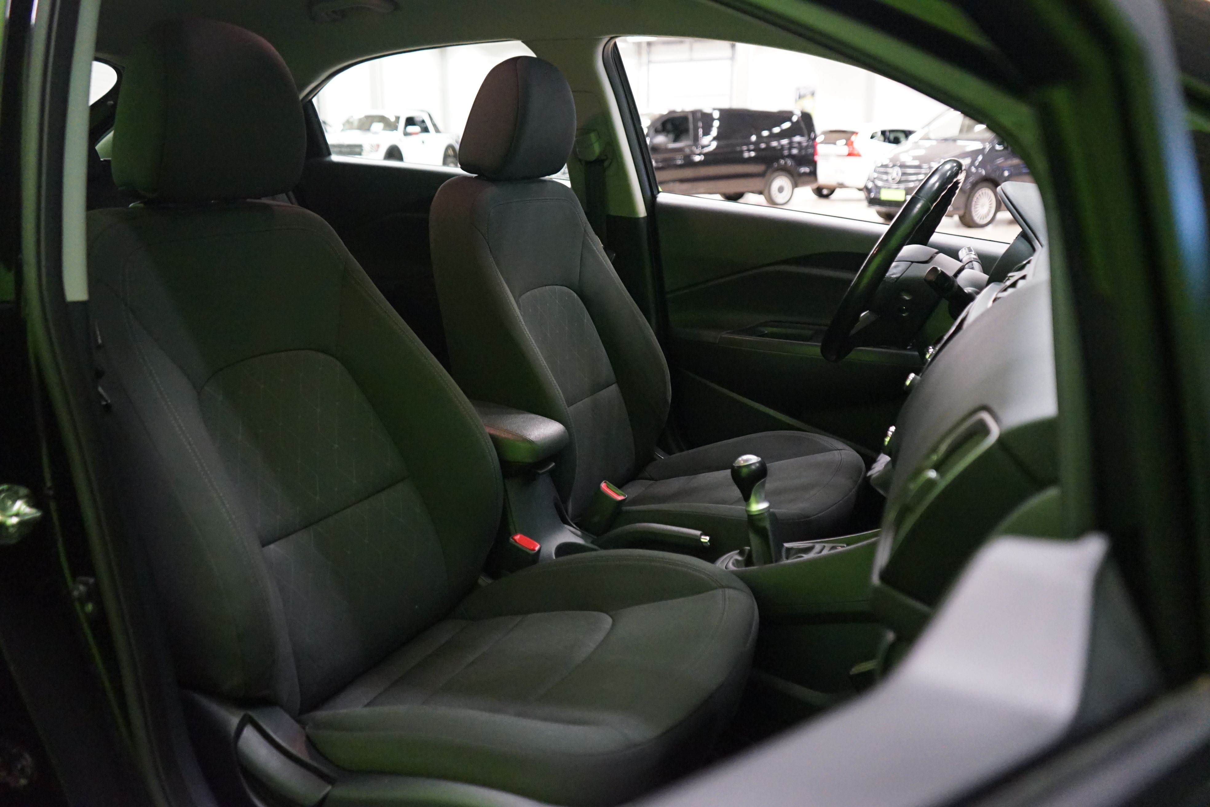 Kia Rio 2015