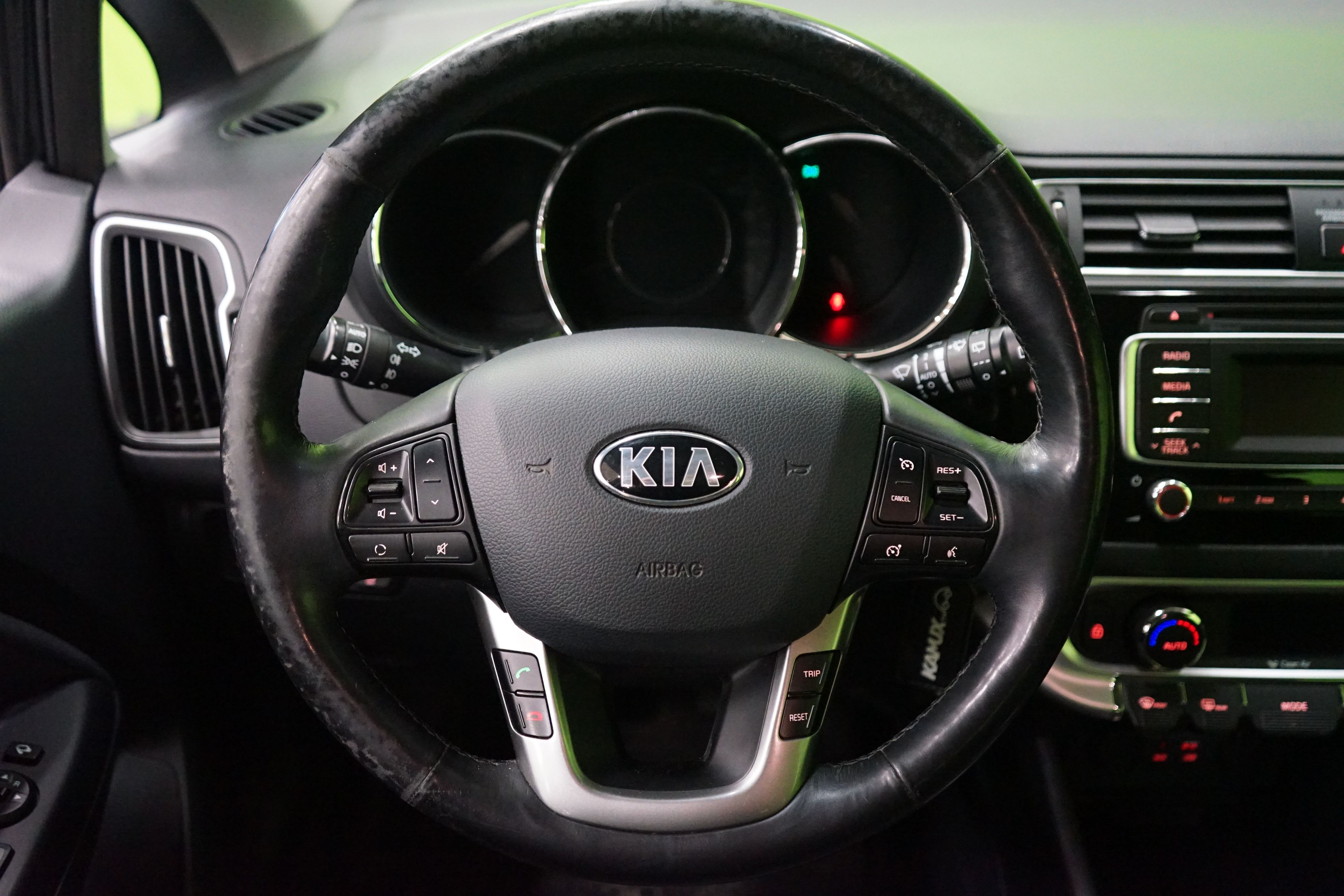 Kia Rio 2015