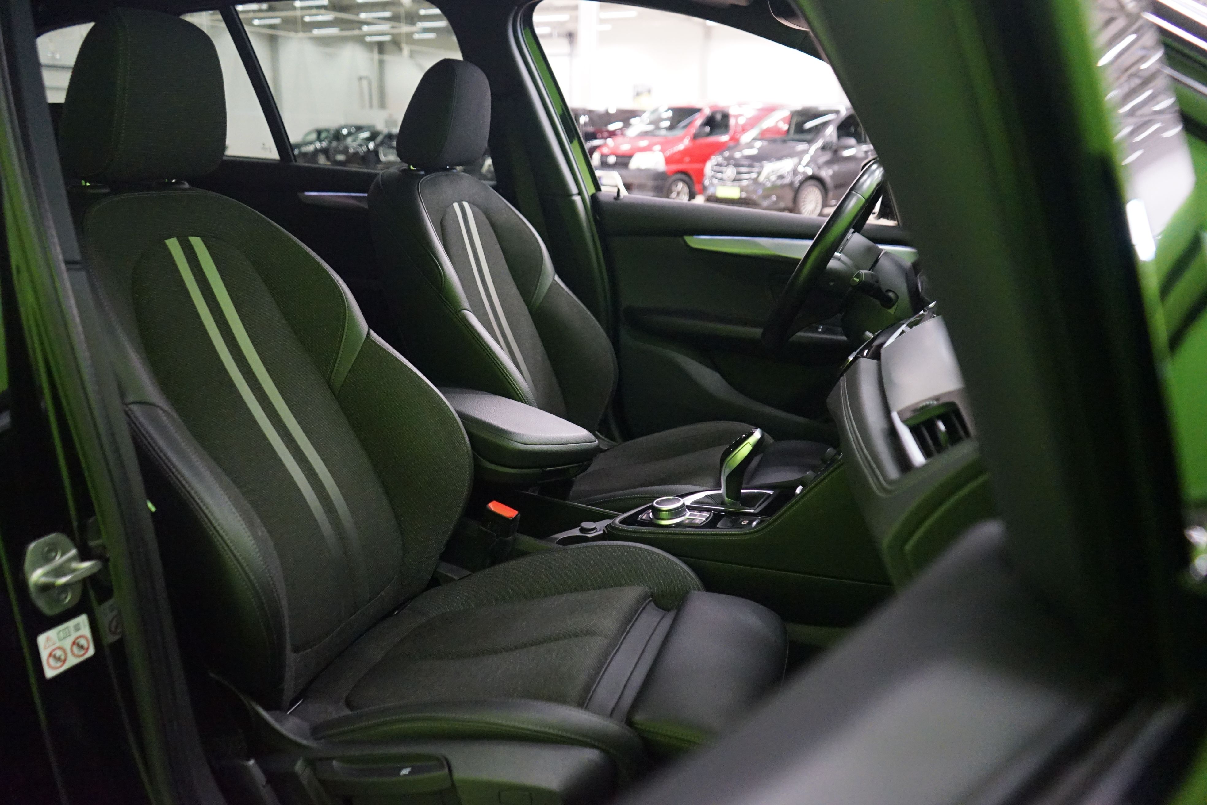 BMW 218 2021