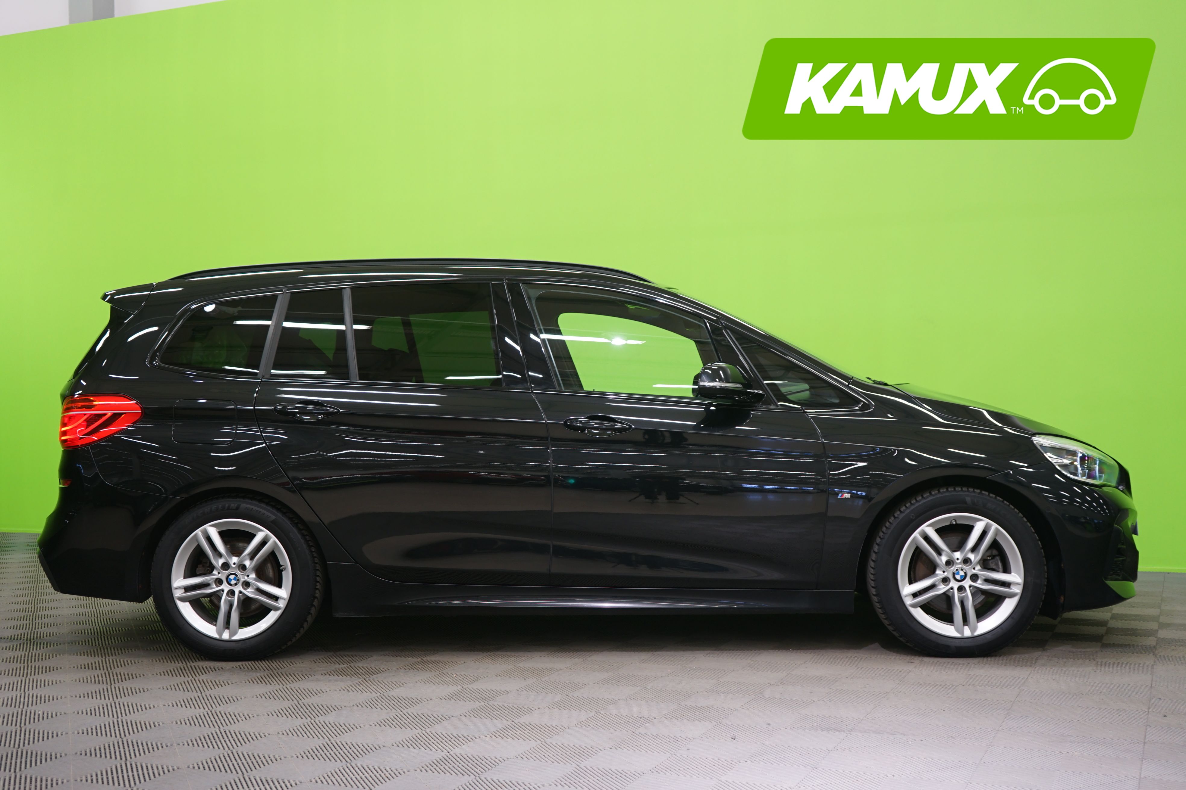BMW 218 2021