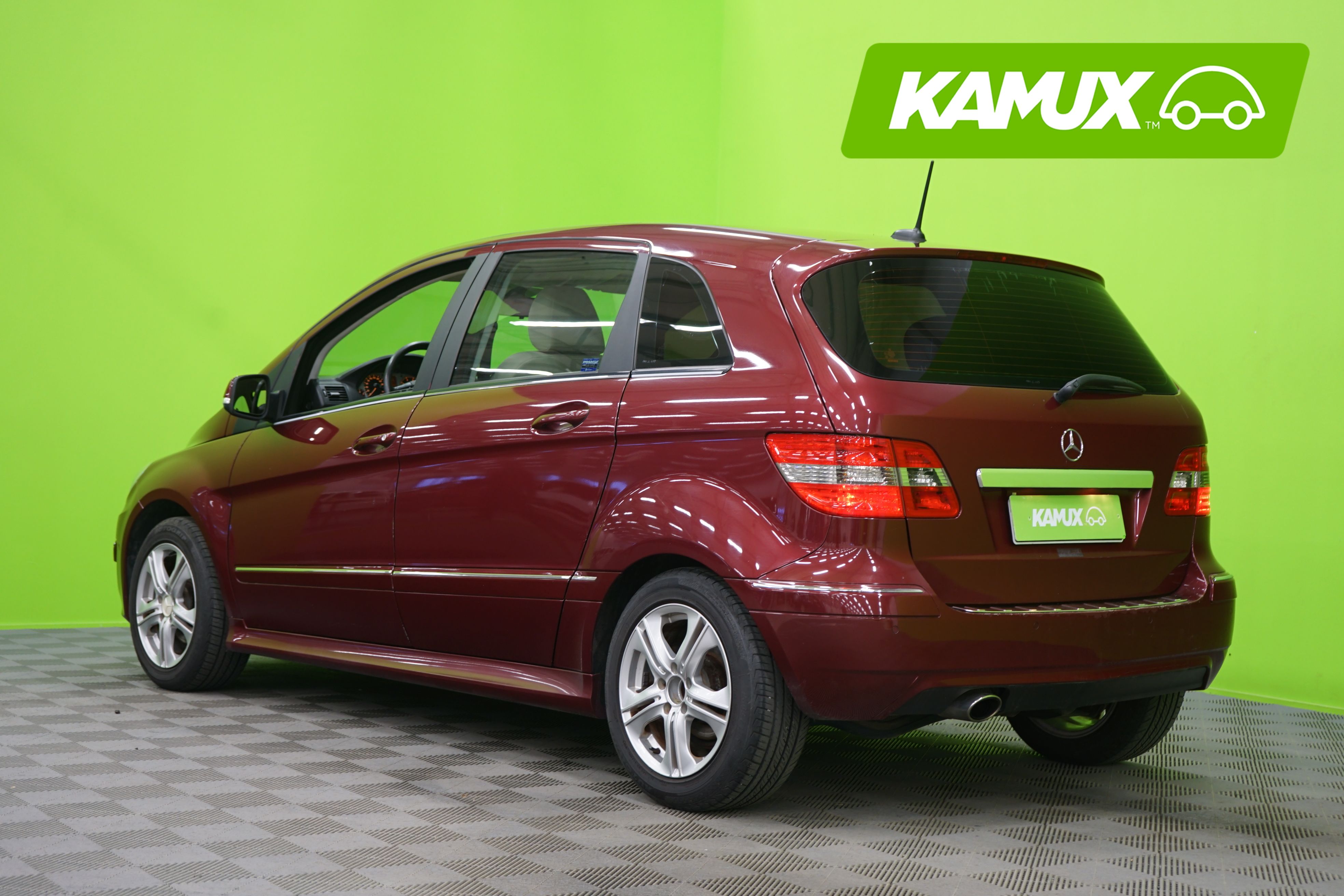 Mercedes-Benz B 2010