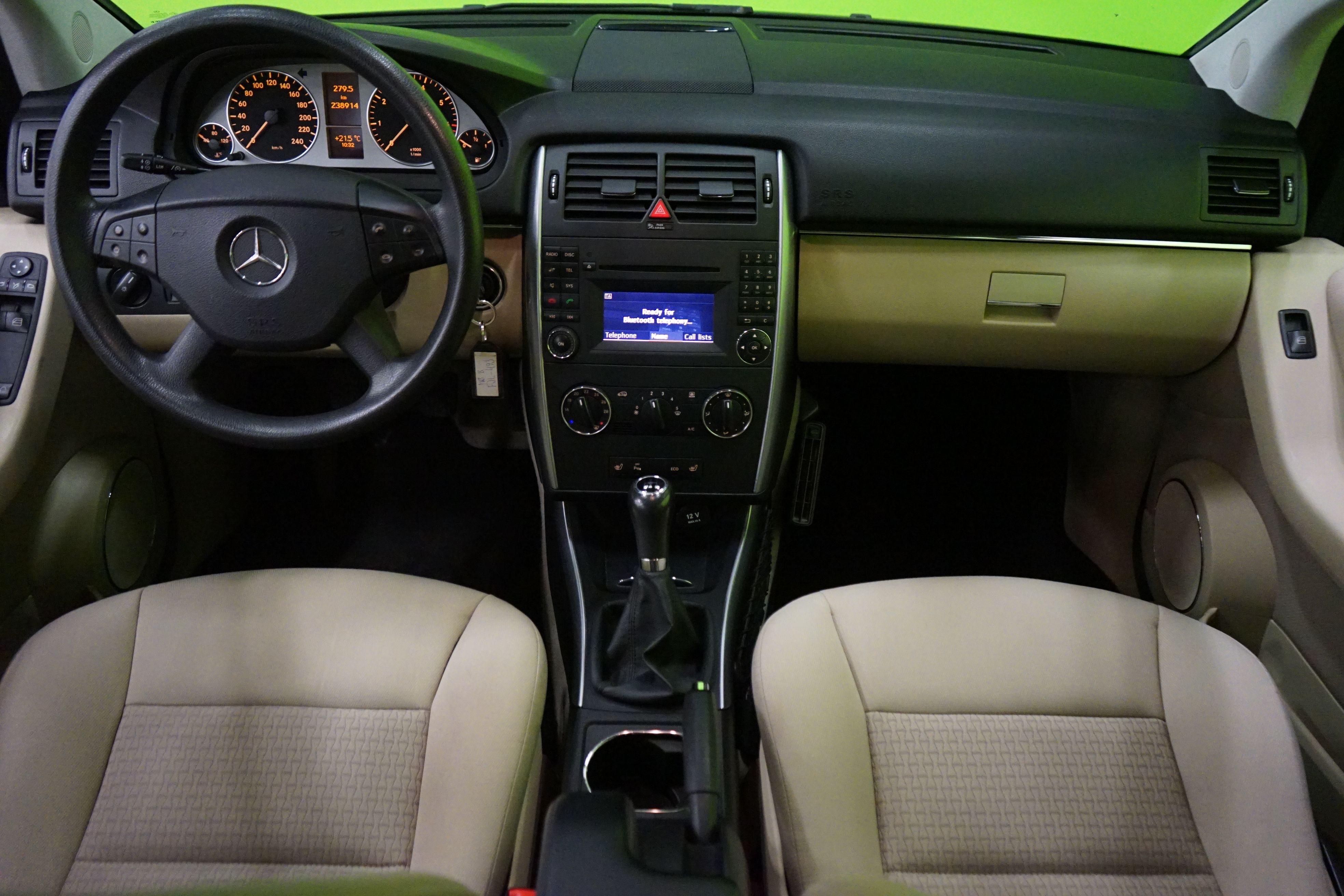 Mercedes-Benz B 2010