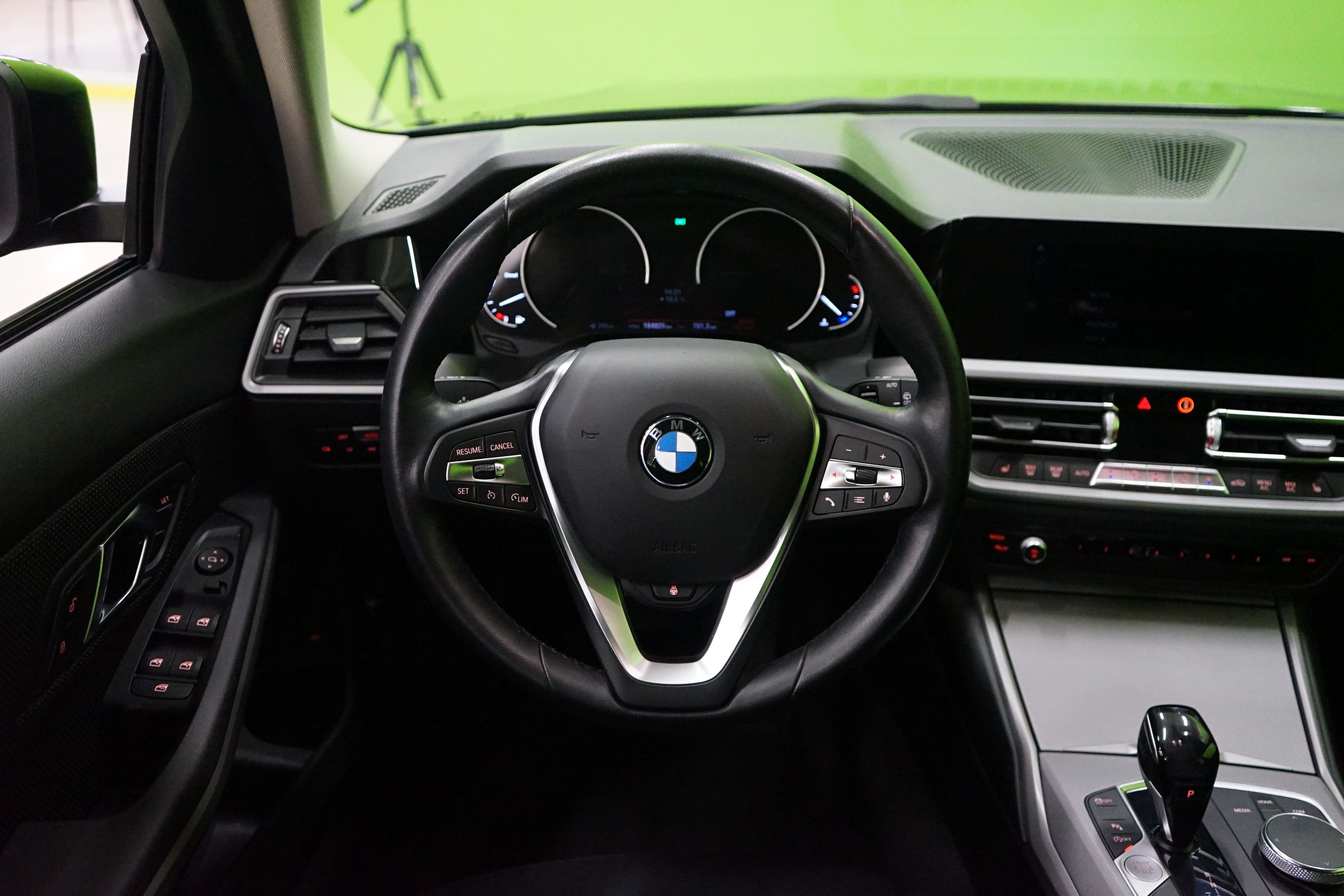 BMW 318 2020