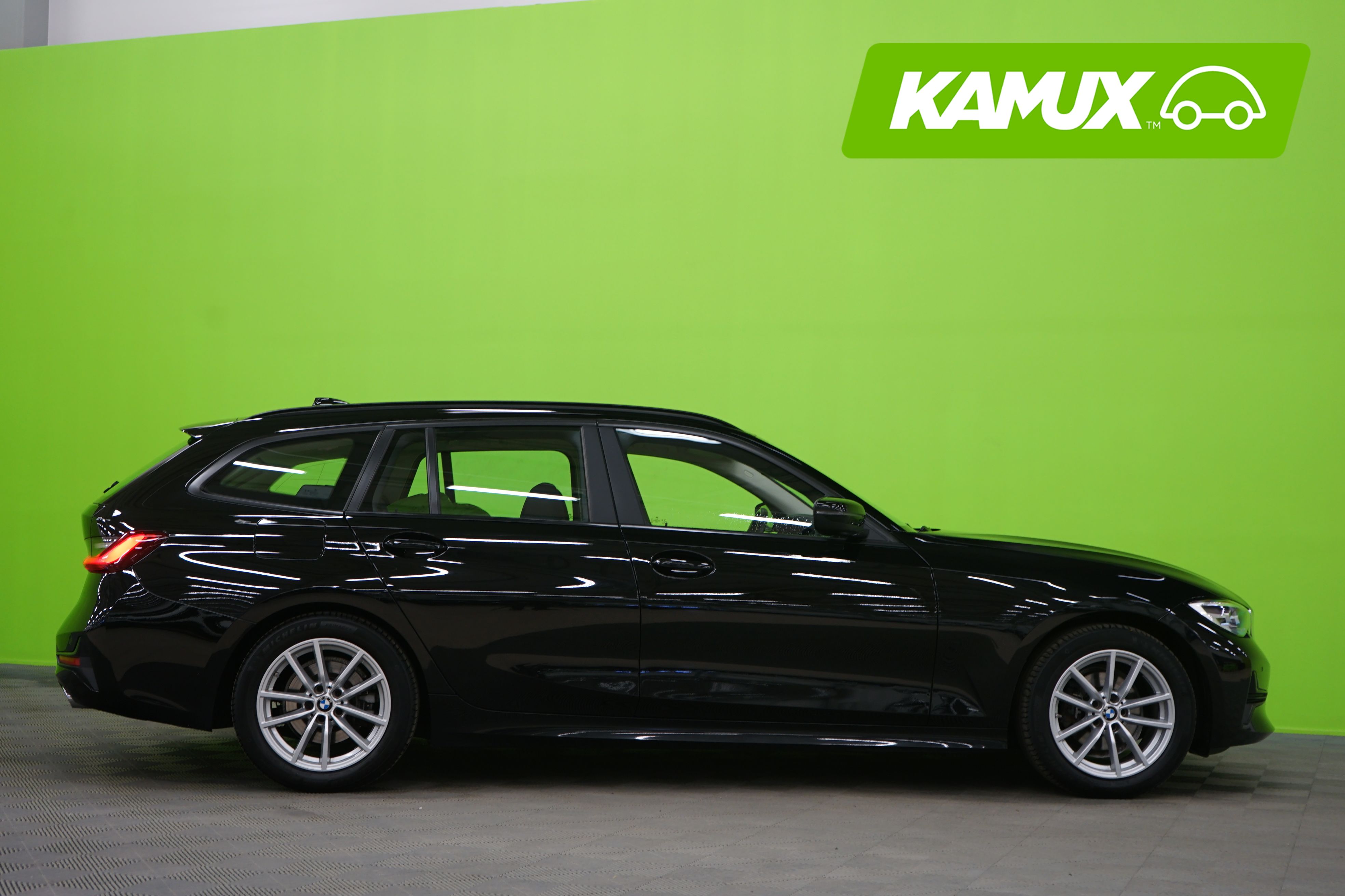BMW 318 2020