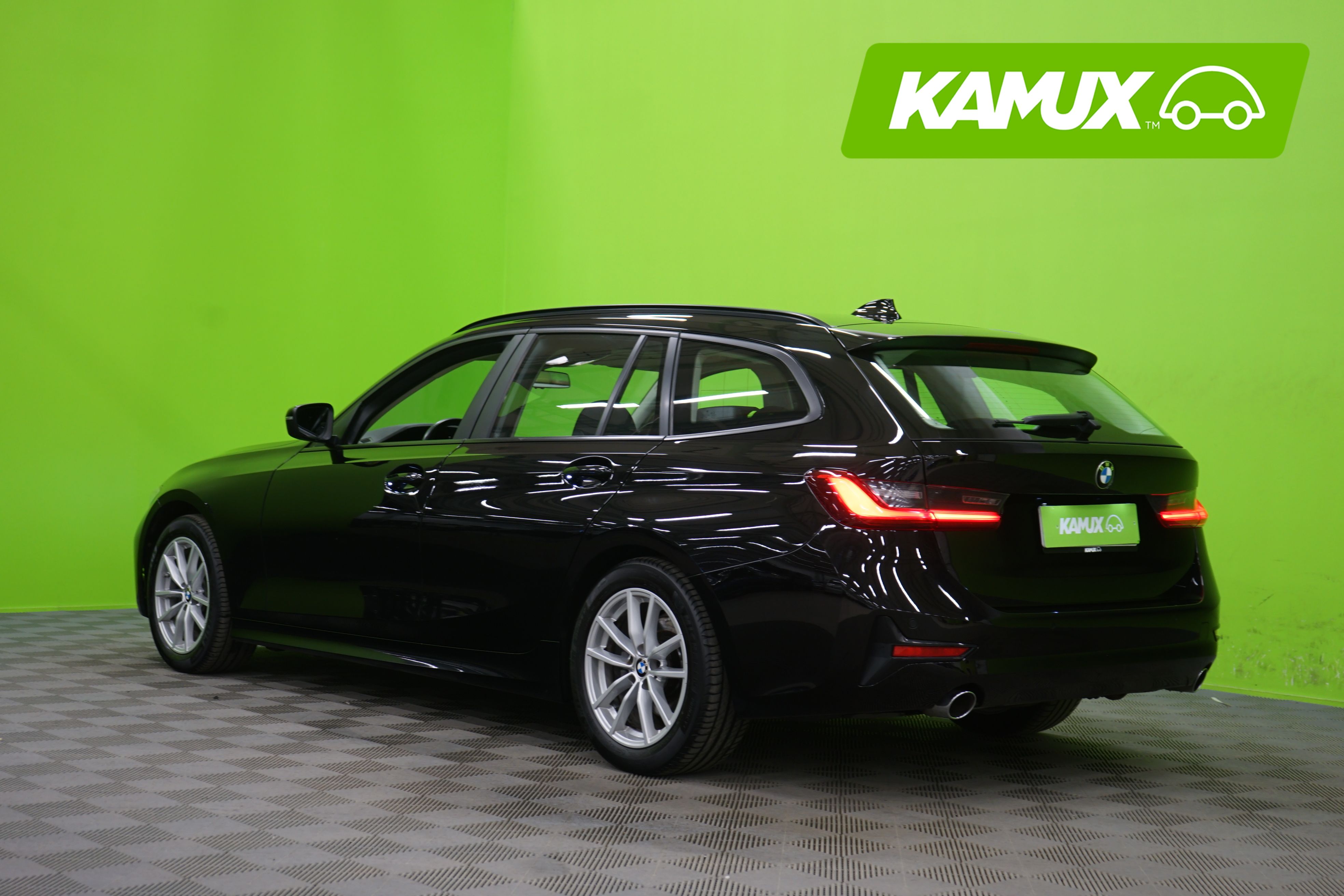 BMW 318 2020