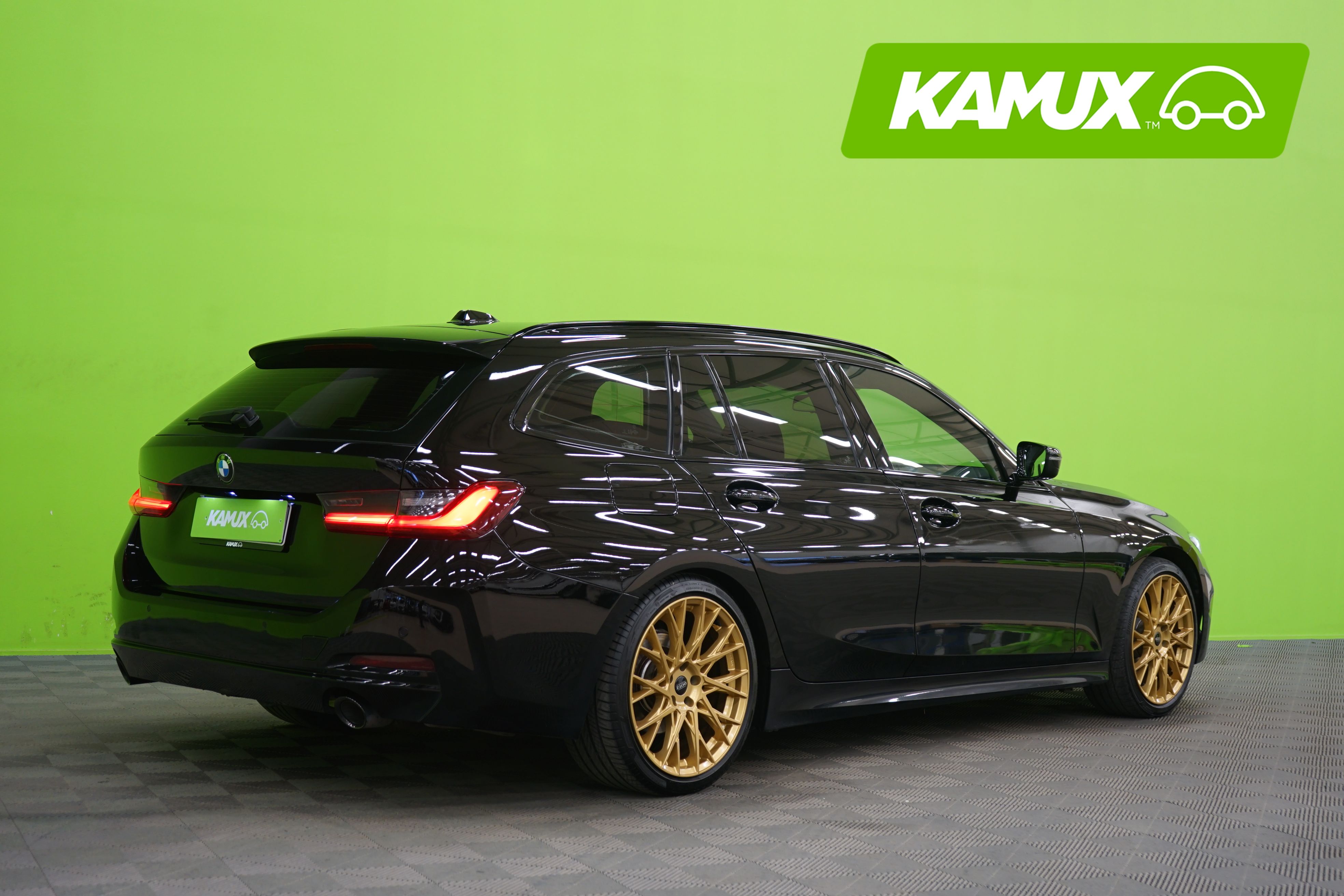 BMW 320 2023