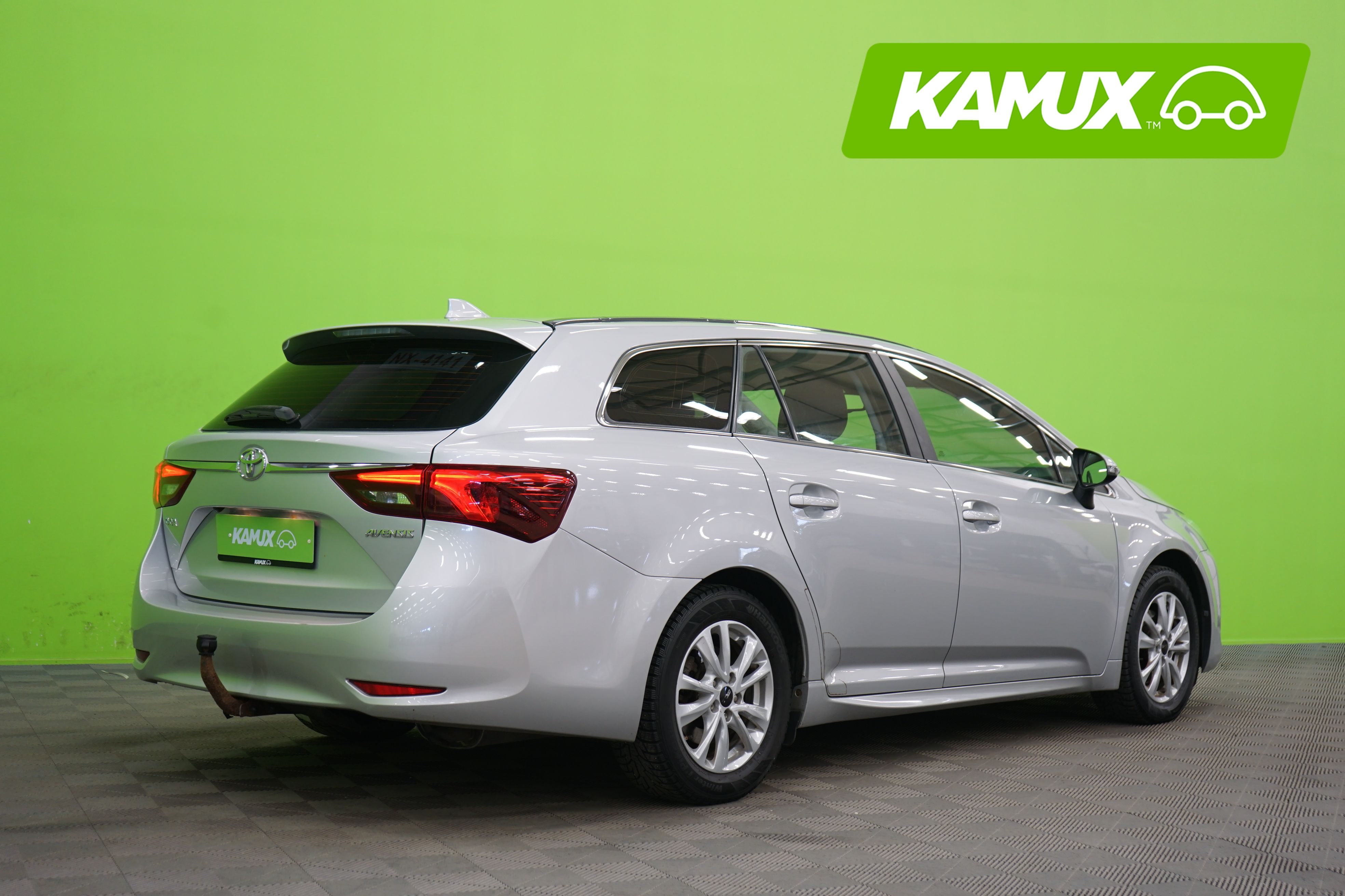 Toyota Avensis 2016