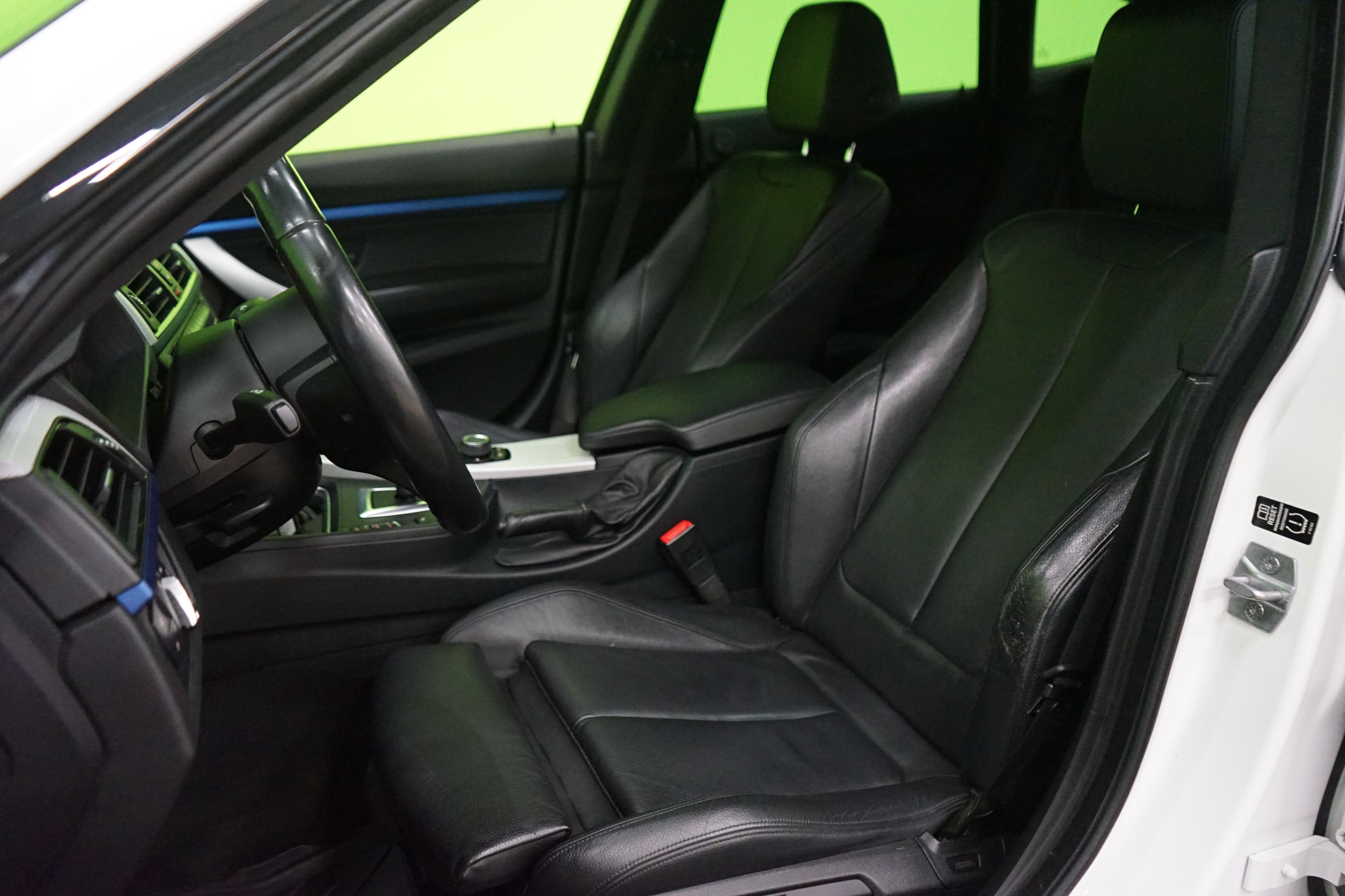 BMW 320 Gran Turismo 2014