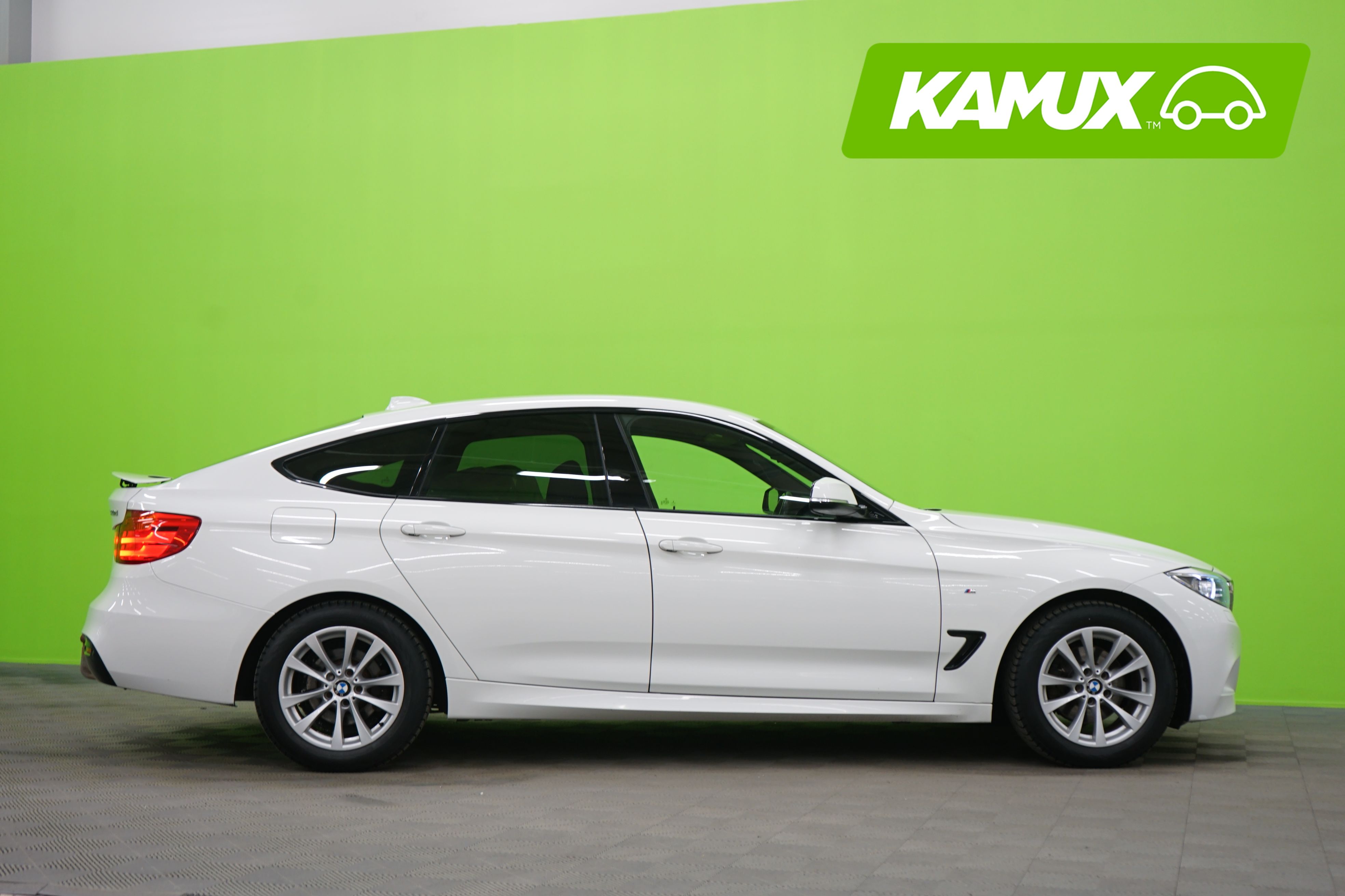 BMW 320 Gran Turismo 2014