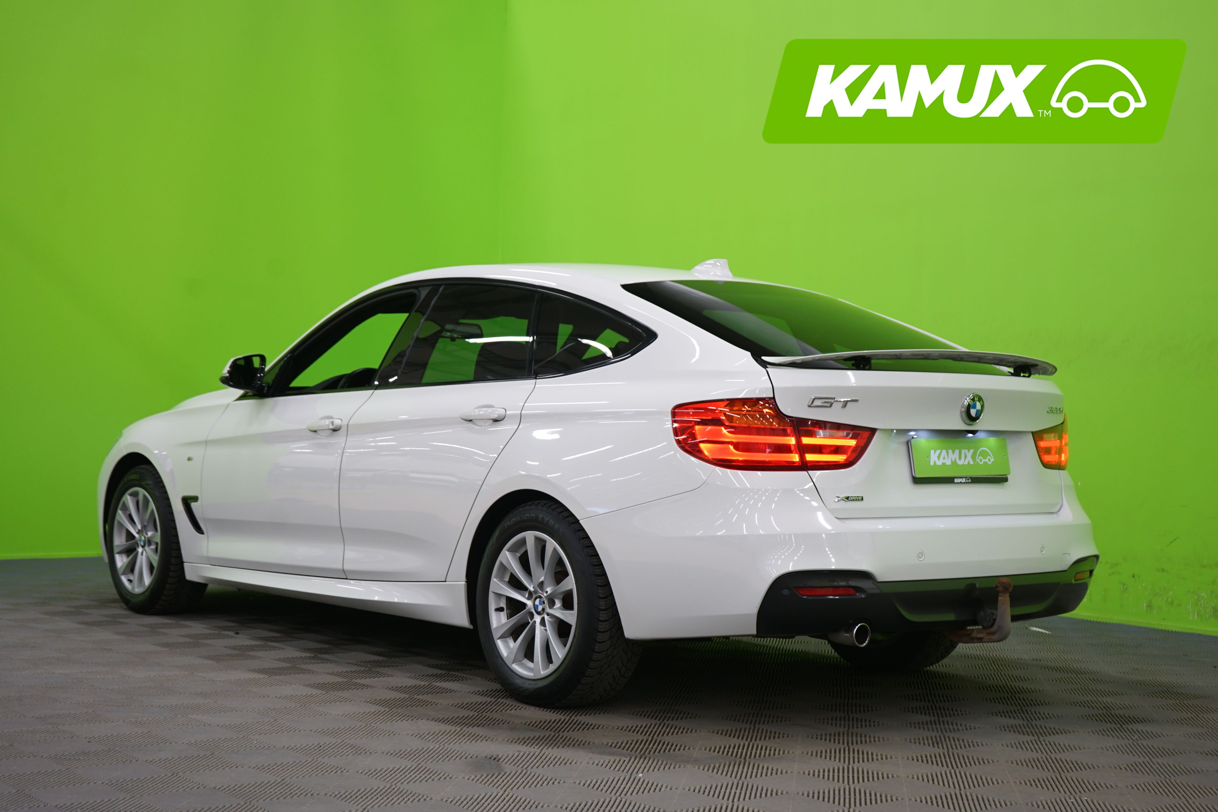BMW 320 Gran Turismo 2014