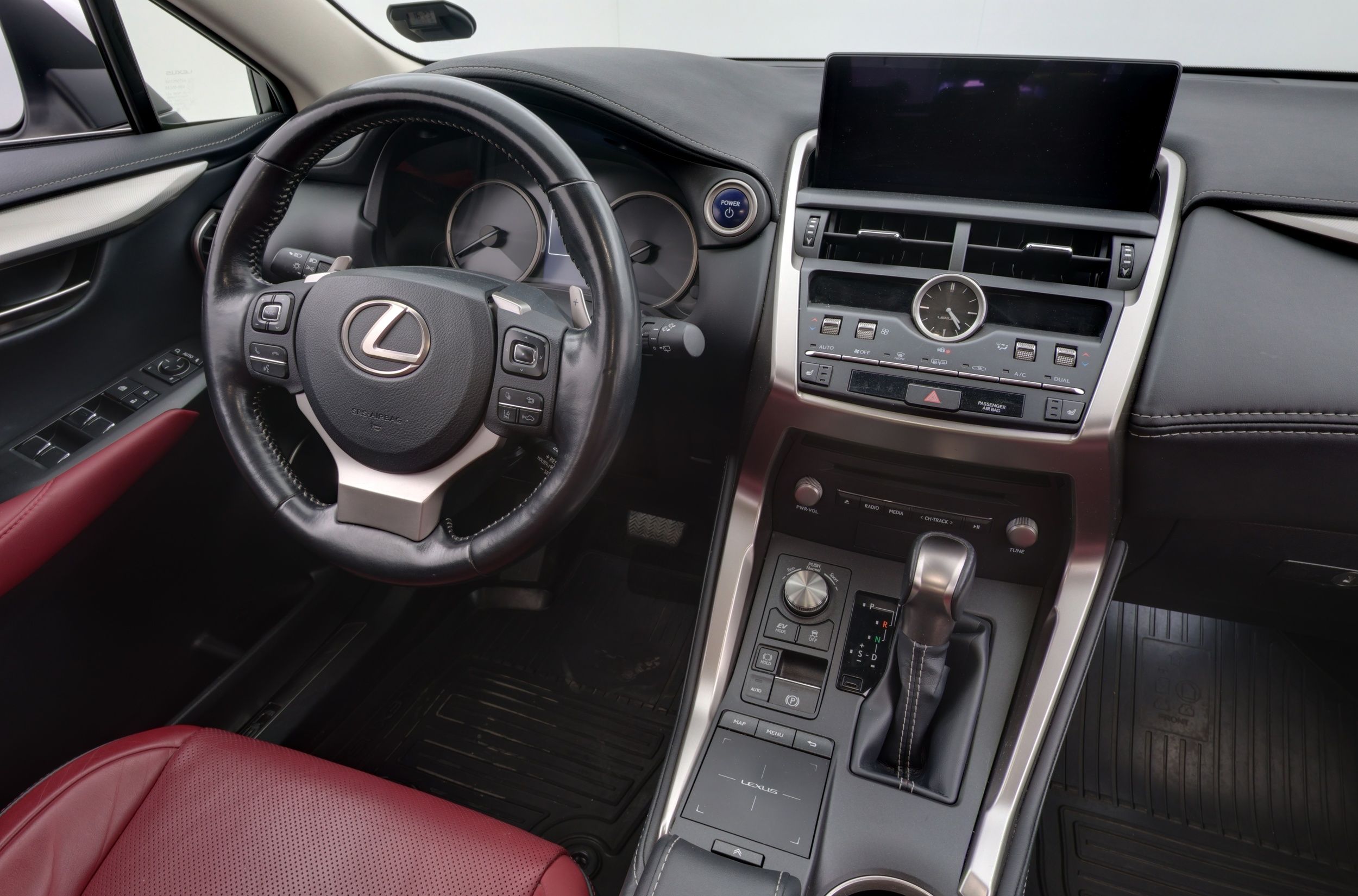 Lexus NX 2019