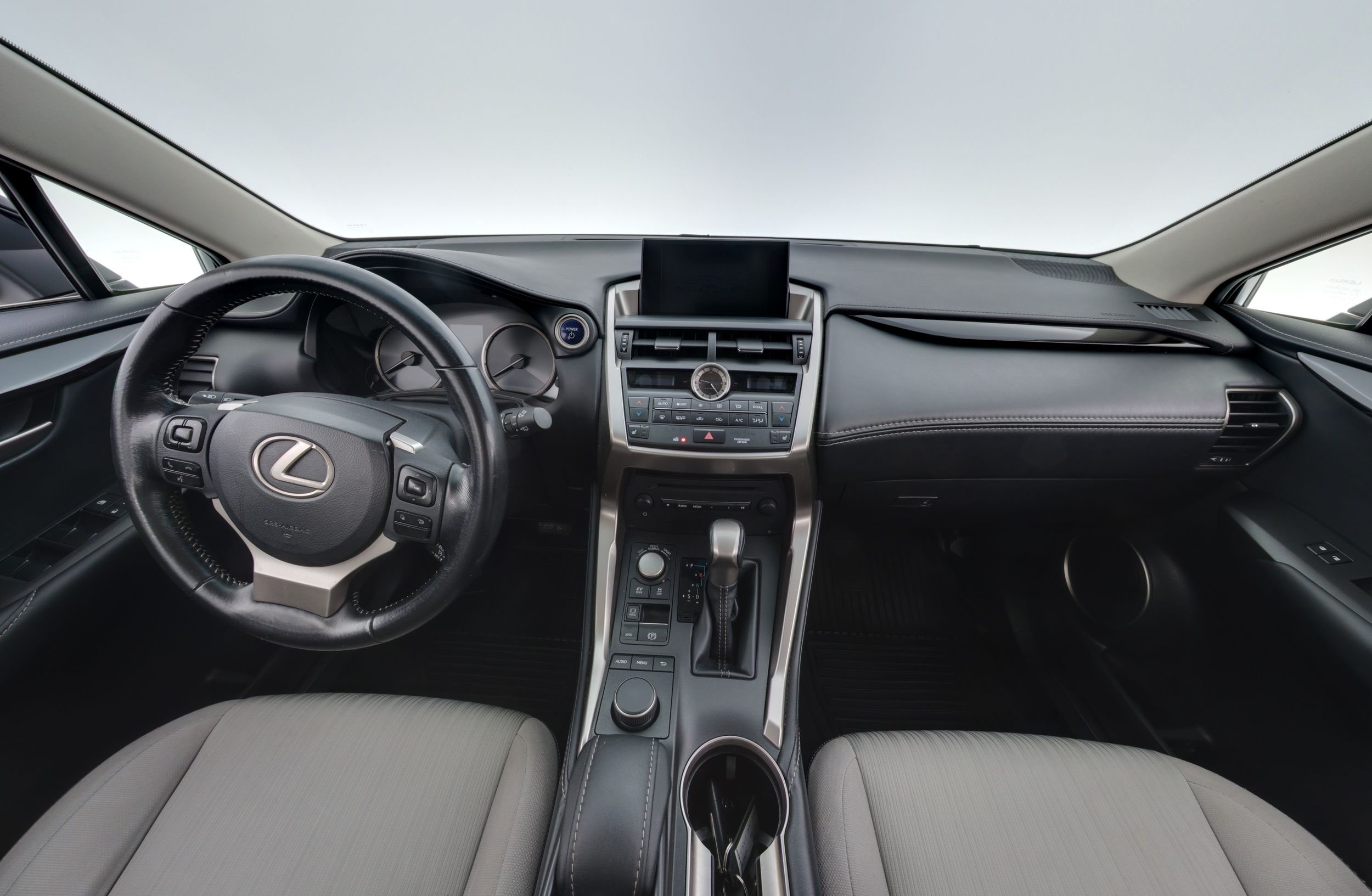 Lexus NX 2015