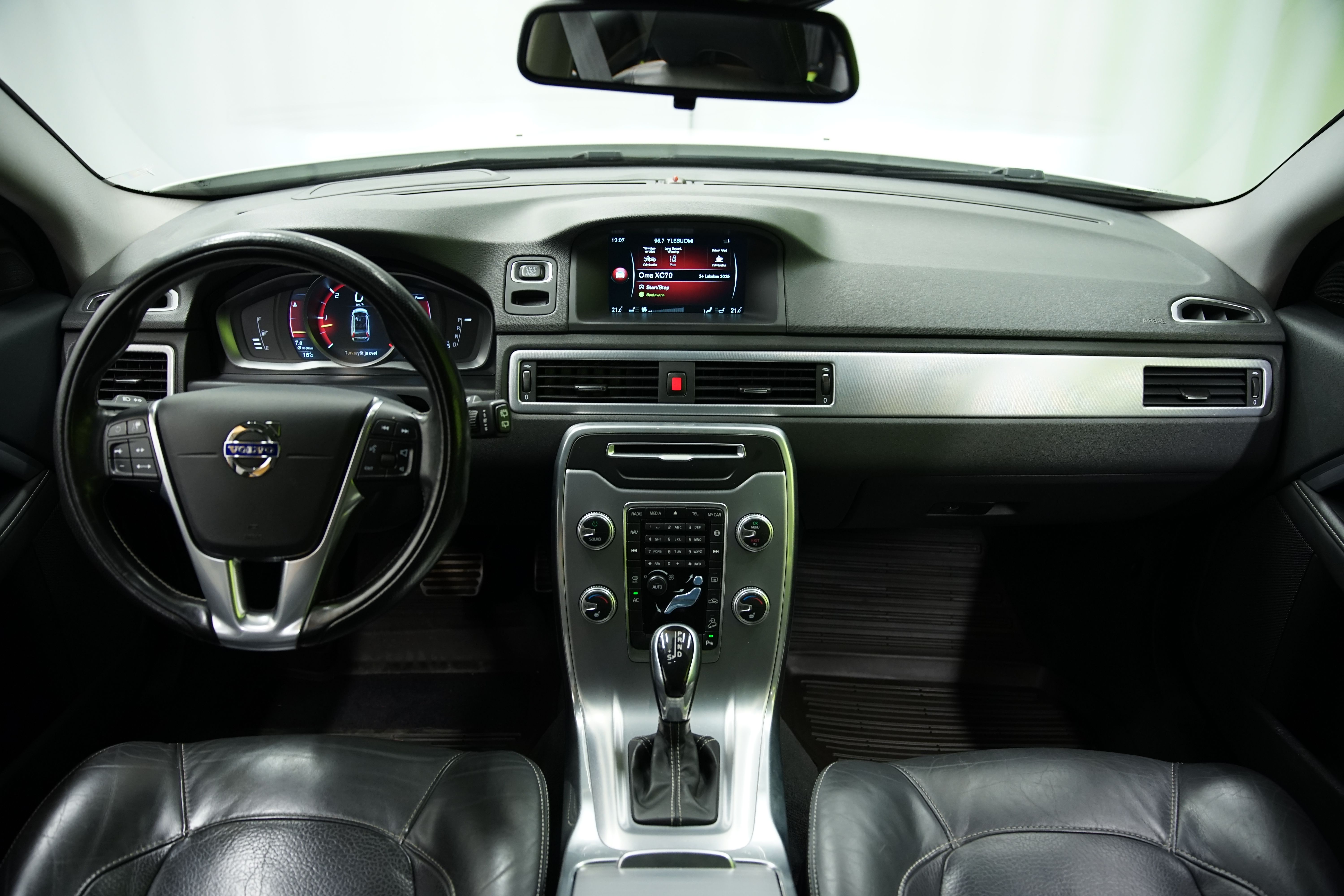 Volvo XC70 2016