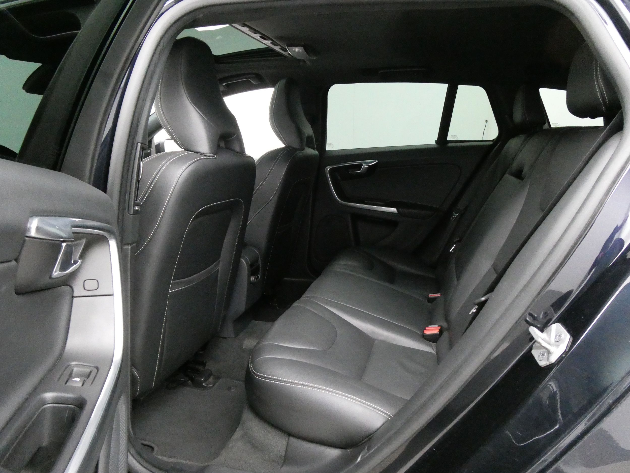 Volvo V60 2015
