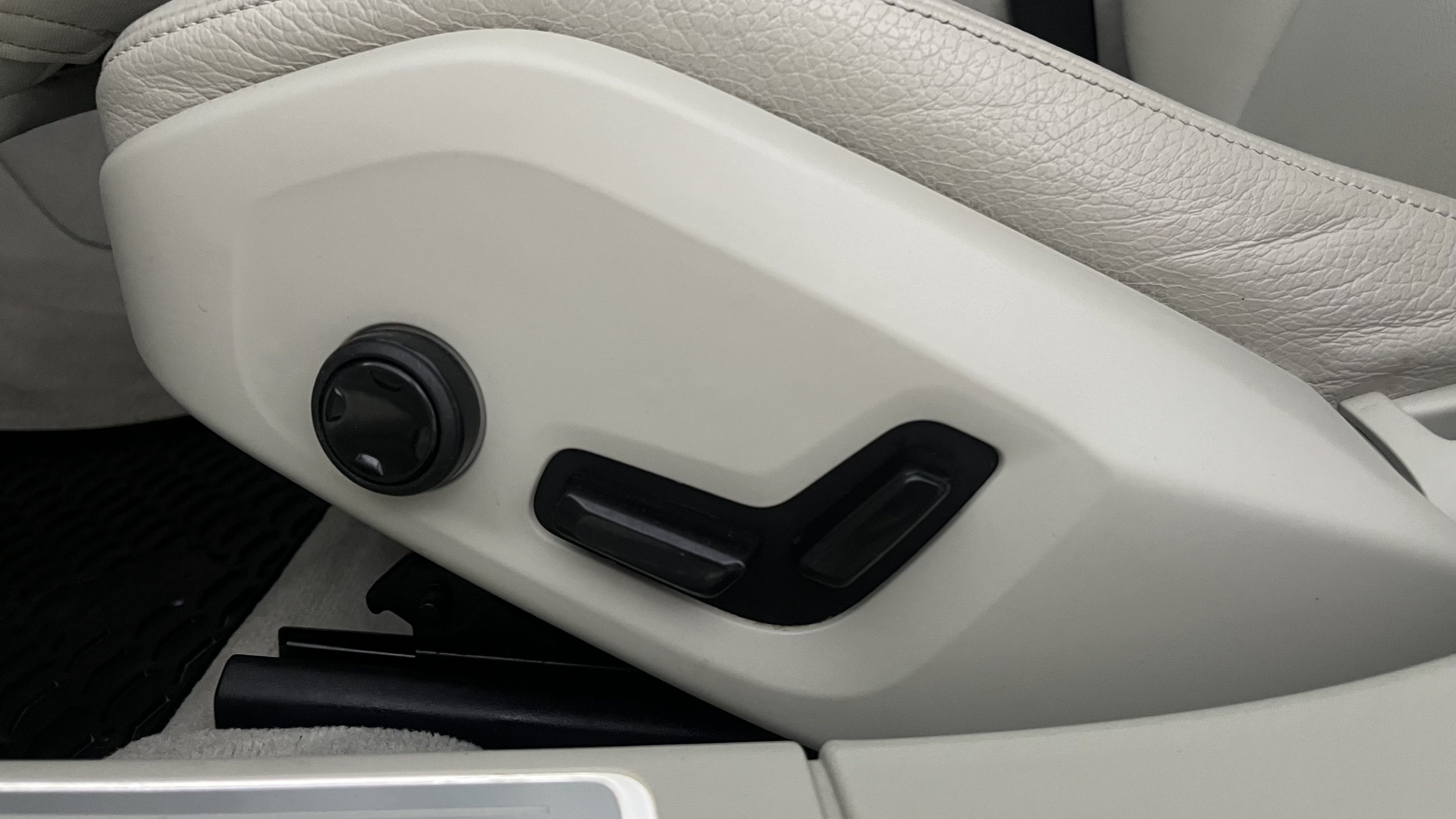 Volvo V90 2017